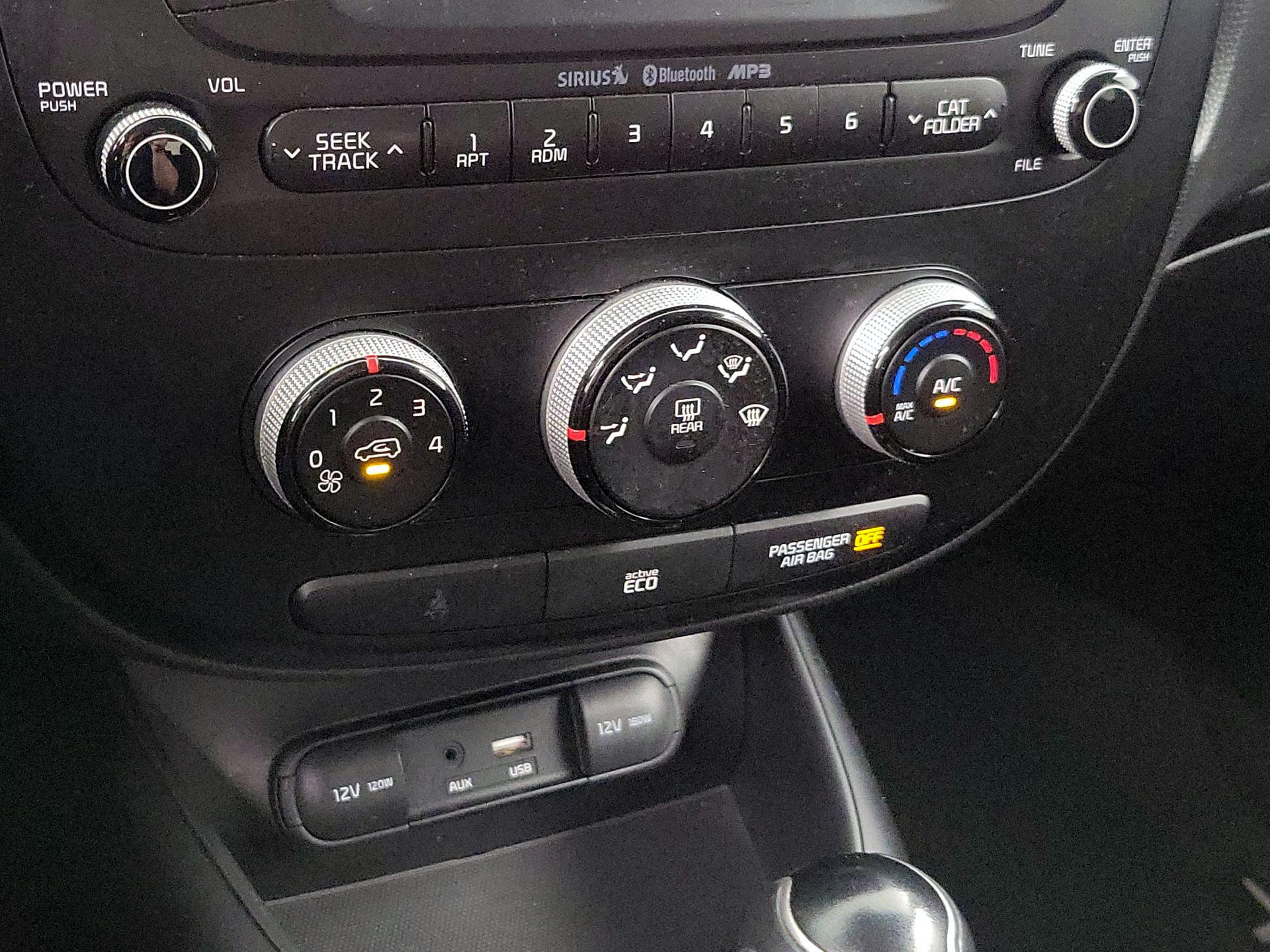 Thumbnail: 2016 Kia Soul - 15