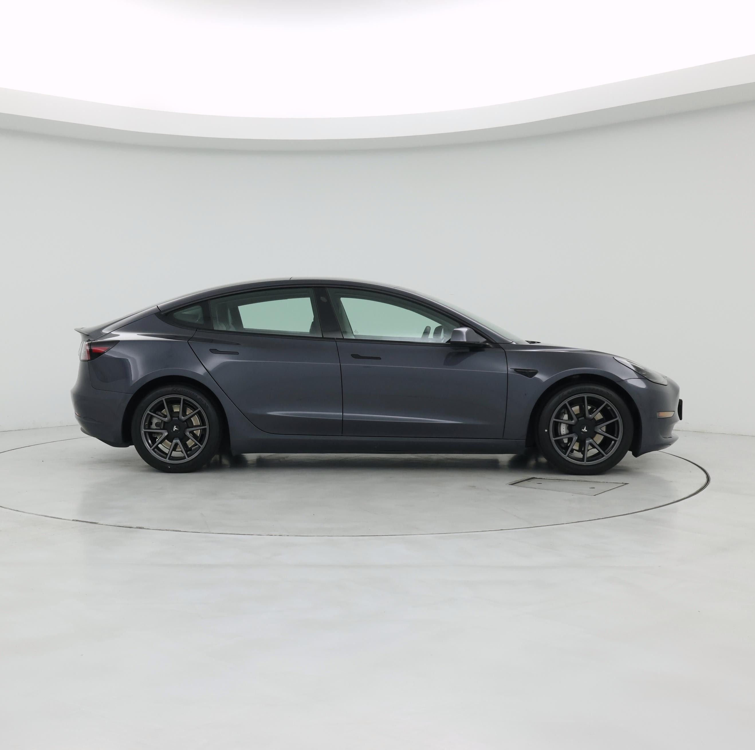 Thumbnail: 2021 Tesla Model 3 - 7