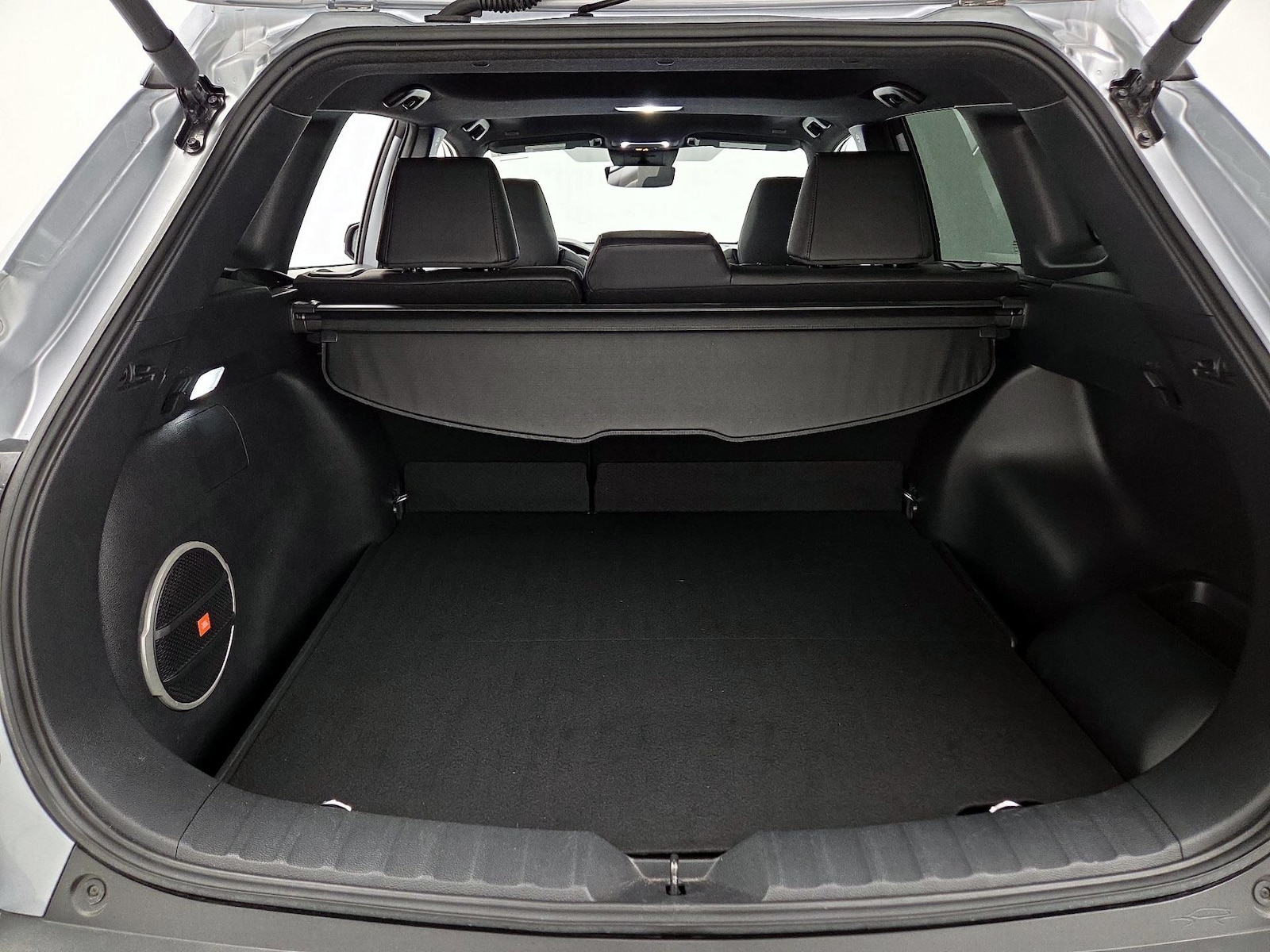 2025 Toyota Corolla Cross XSE - Photo 22