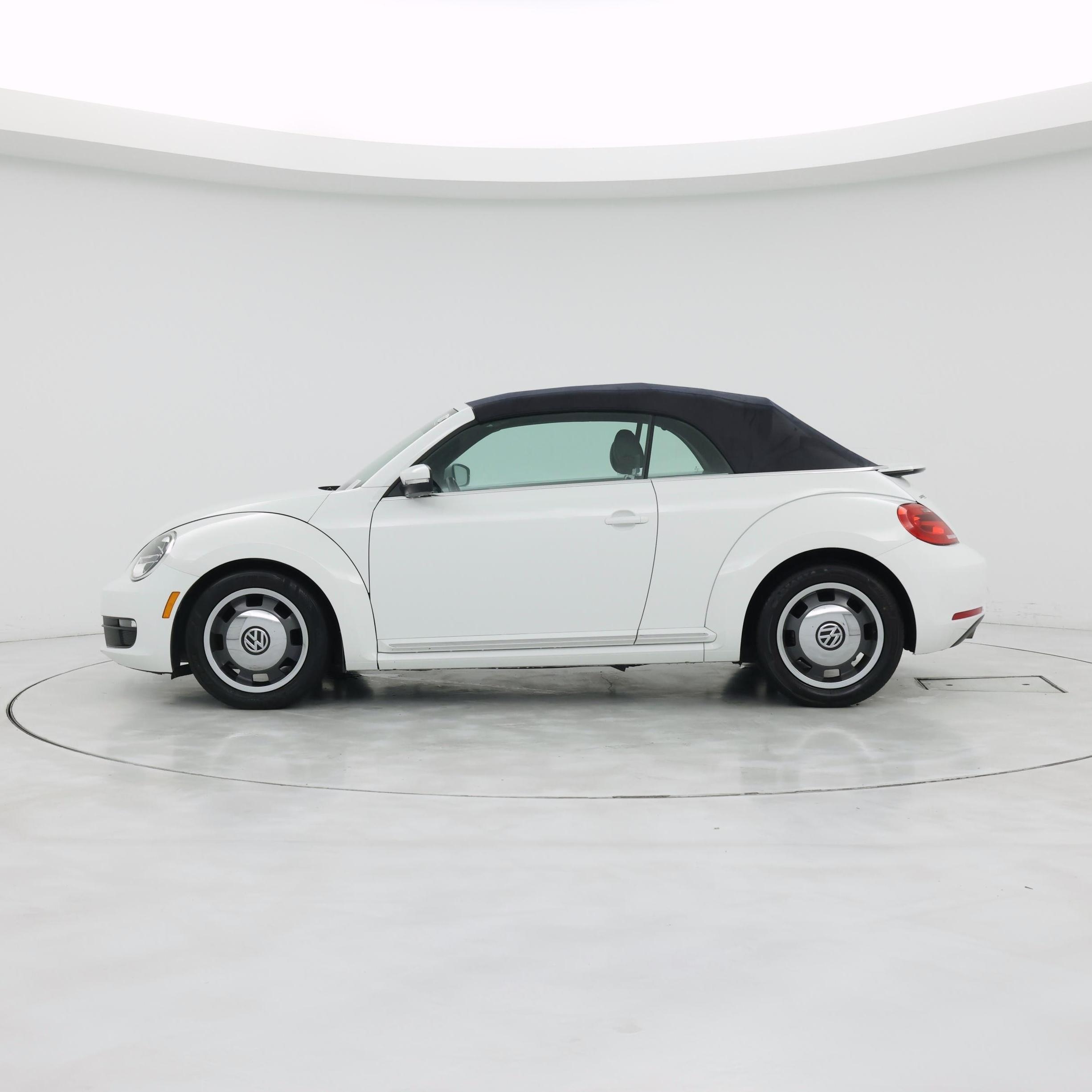 Thumbnail: 2016 Volkswagen Beetle - 3