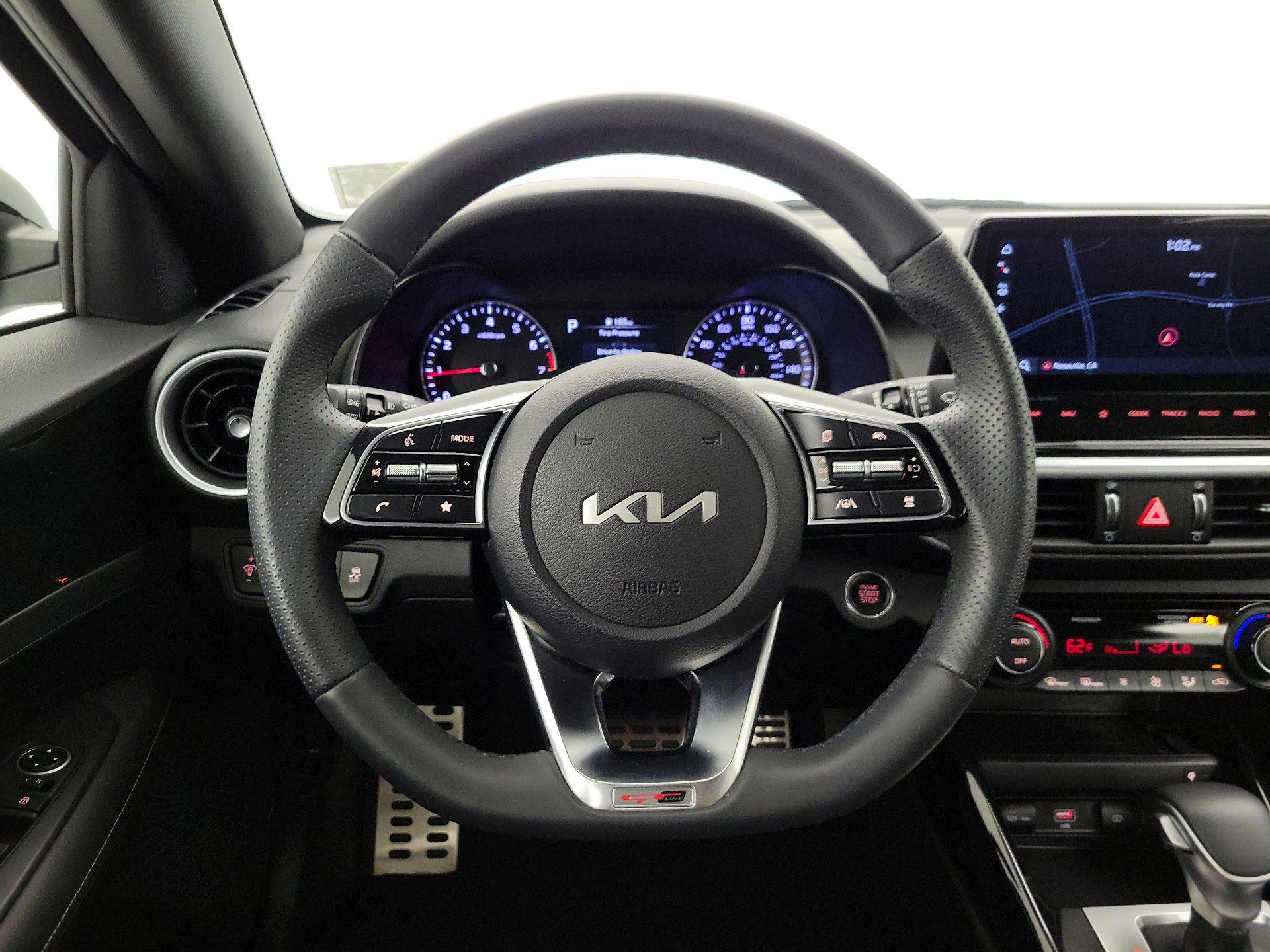 Thumbnail: 2024 Kia Forte - 10