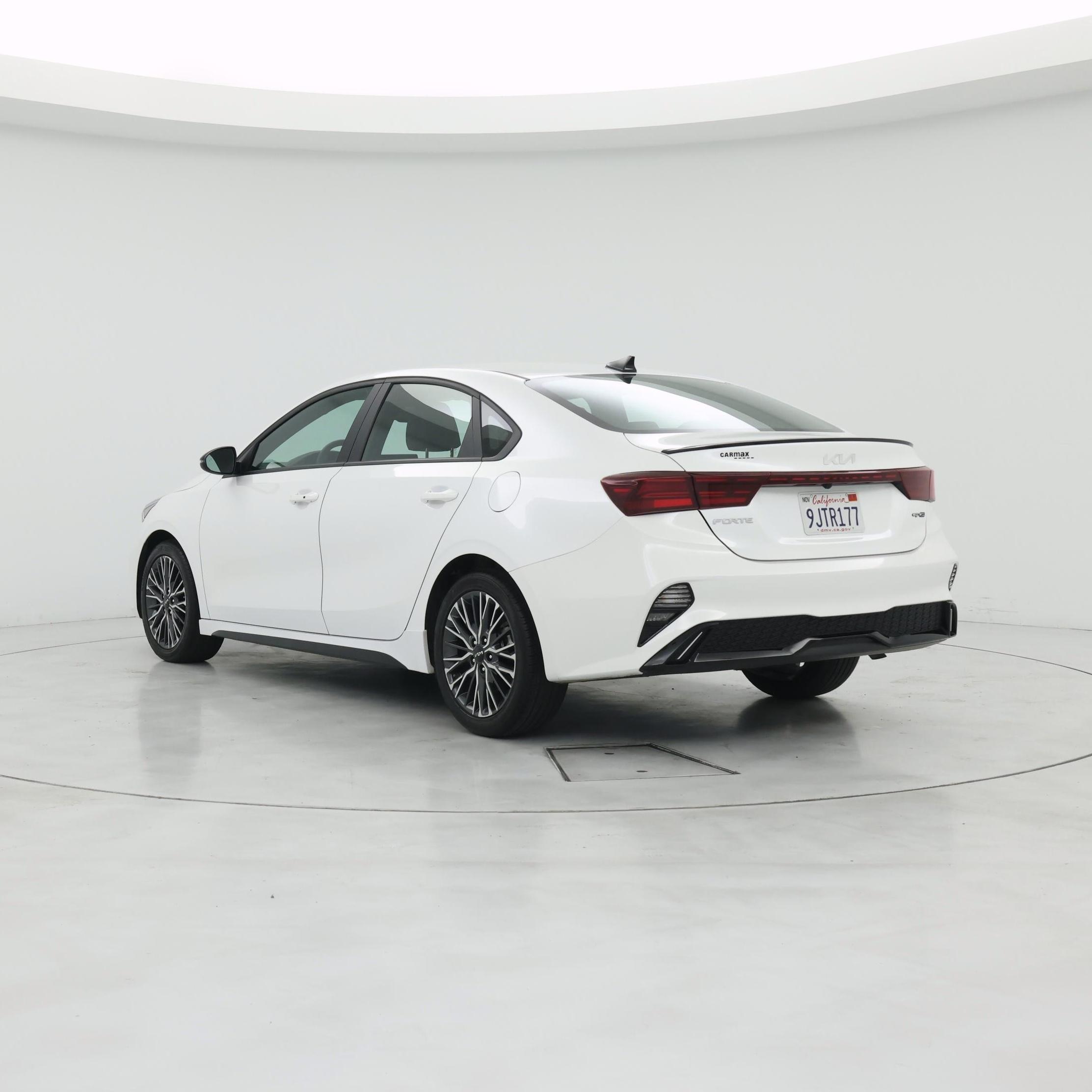 Thumbnail: 2024 Kia Forte - 2