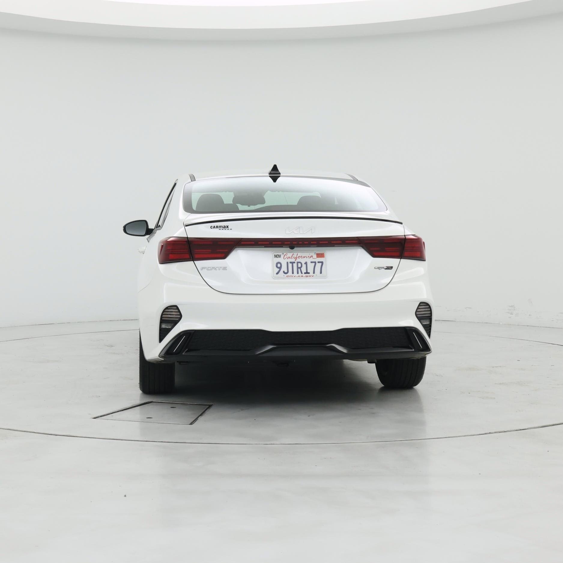 Thumbnail: 2024 Kia Forte - 6
