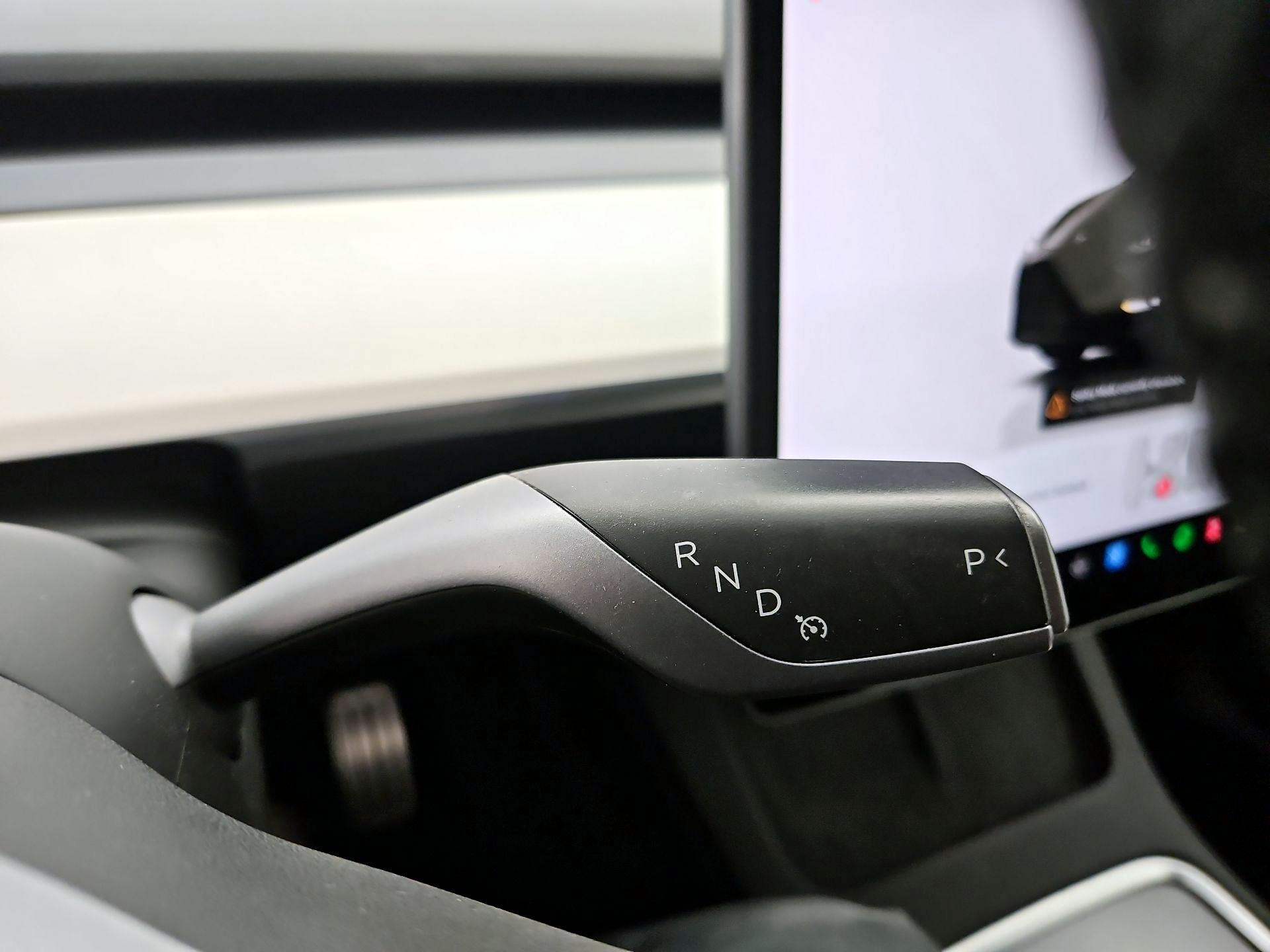 Thumbnail: 2022 Tesla Model Y - 16