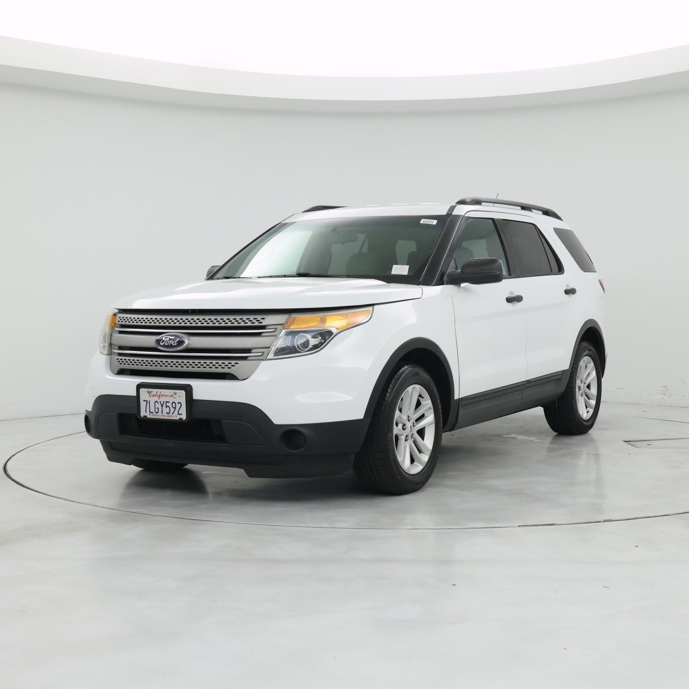 Thumbnail: 2015 Ford Explorer - 4