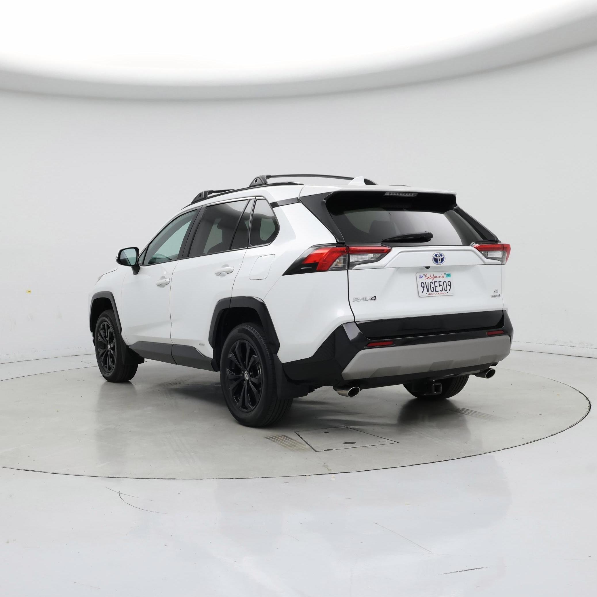 Thumbnail: 2024 Toyota RAV4 - 2