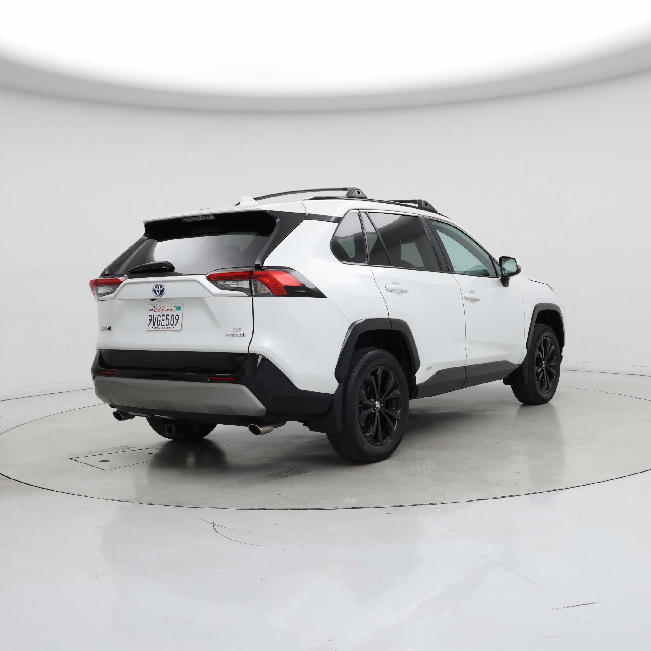 Thumbnail: 2024 Toyota RAV4 - 8