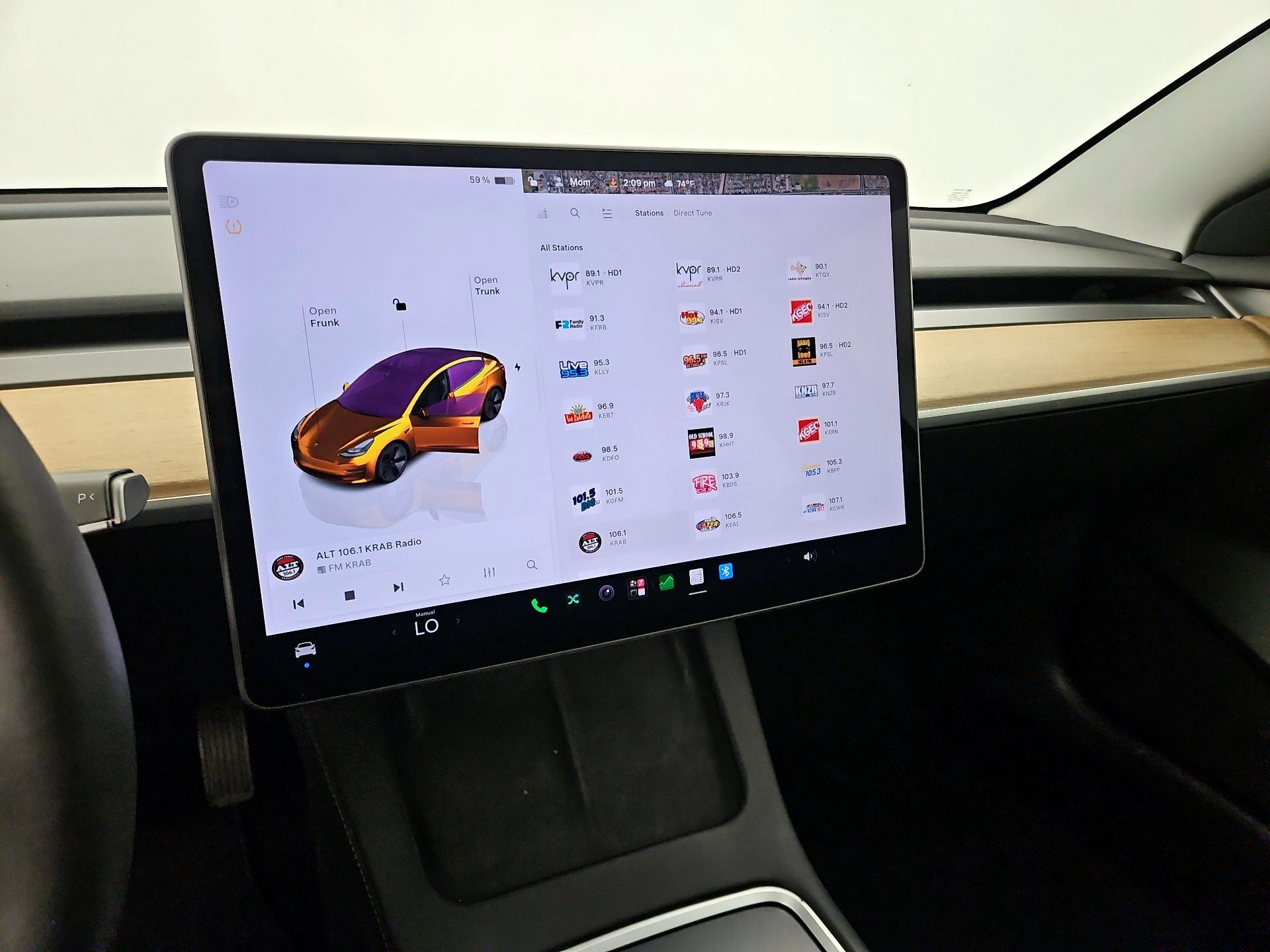 Thumbnail: 2023 Tesla Model 3 - 15