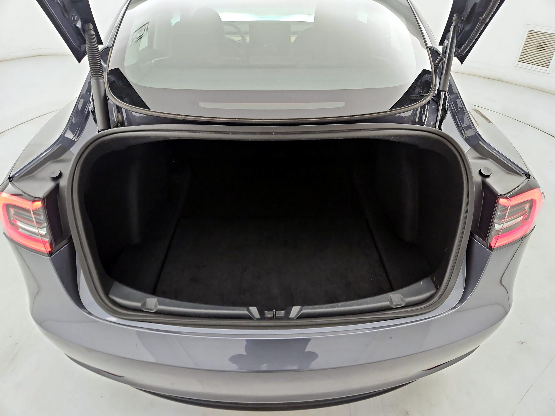 Thumbnail: 2023 Tesla Model 3 - 20
