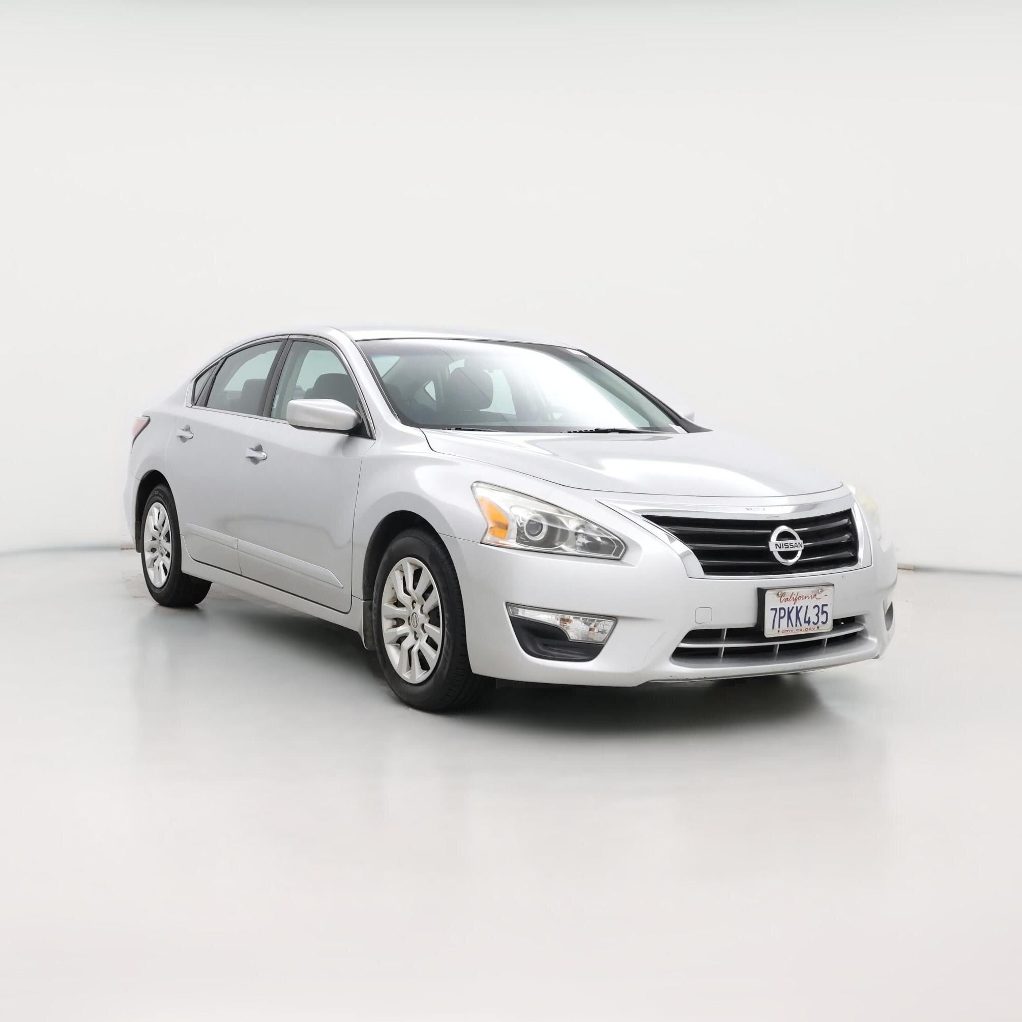 Thumbnail: 2015 Nissan Altima - 1