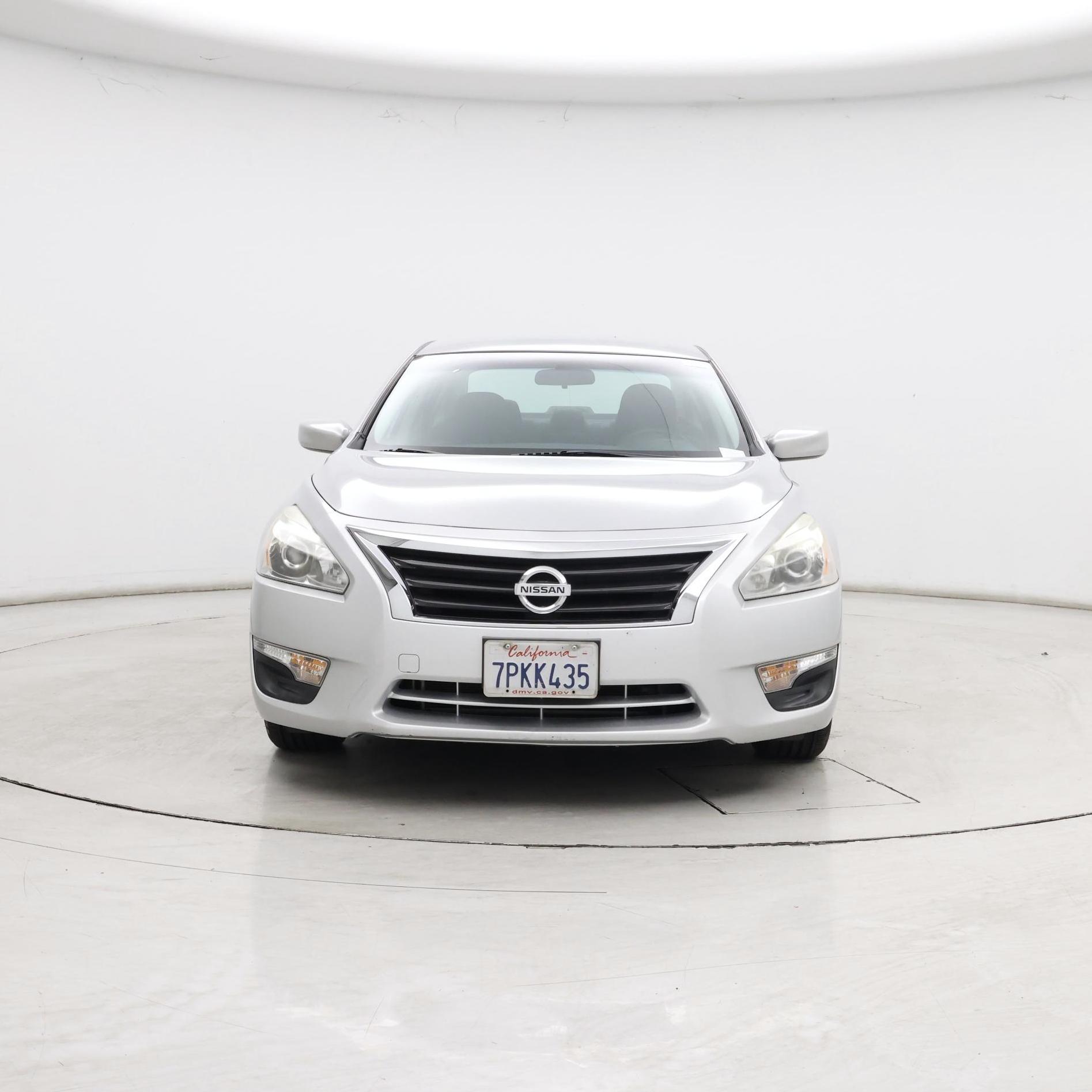 Thumbnail: 2015 Nissan Altima - 5
