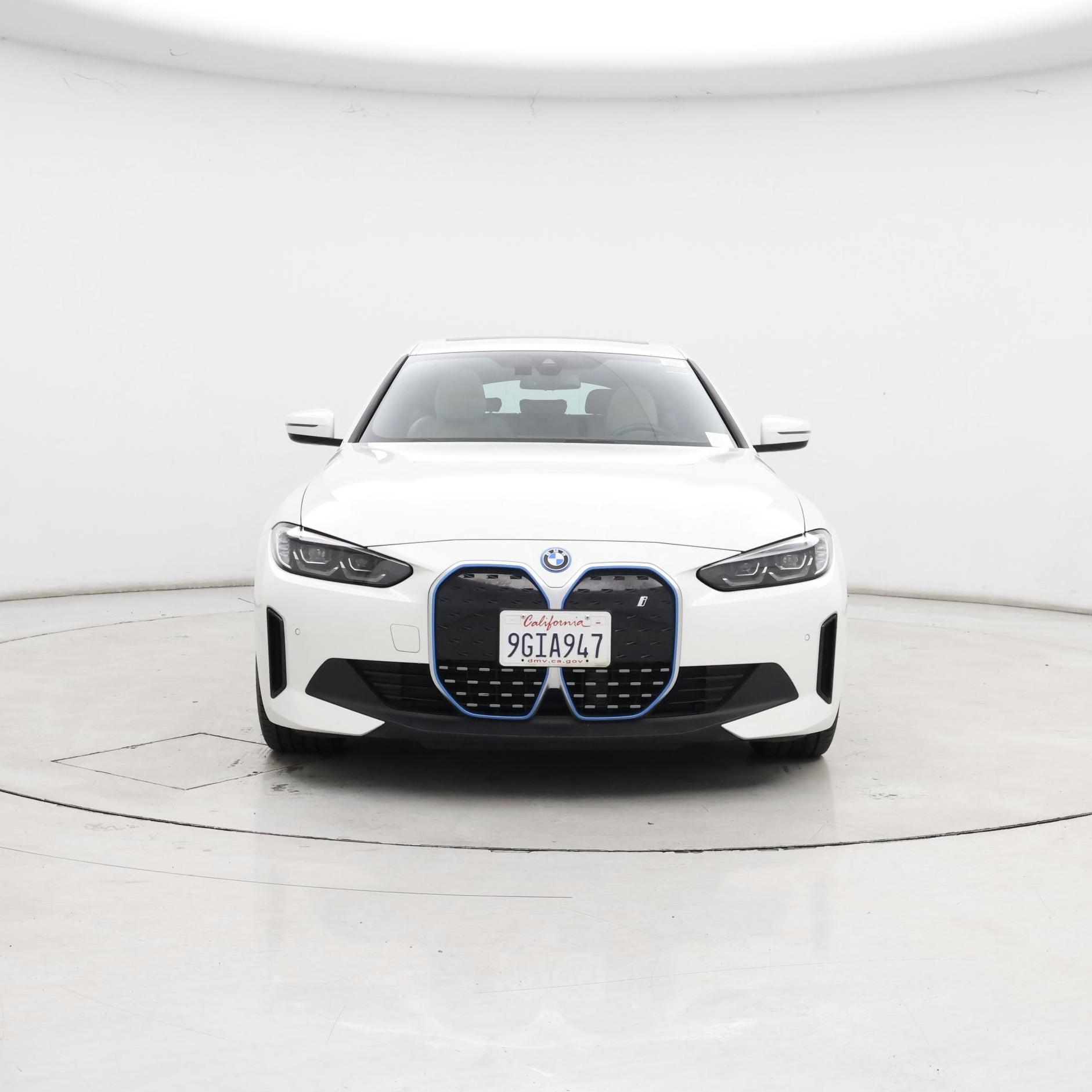 Thumbnail: 2023 BMW i4 - 5