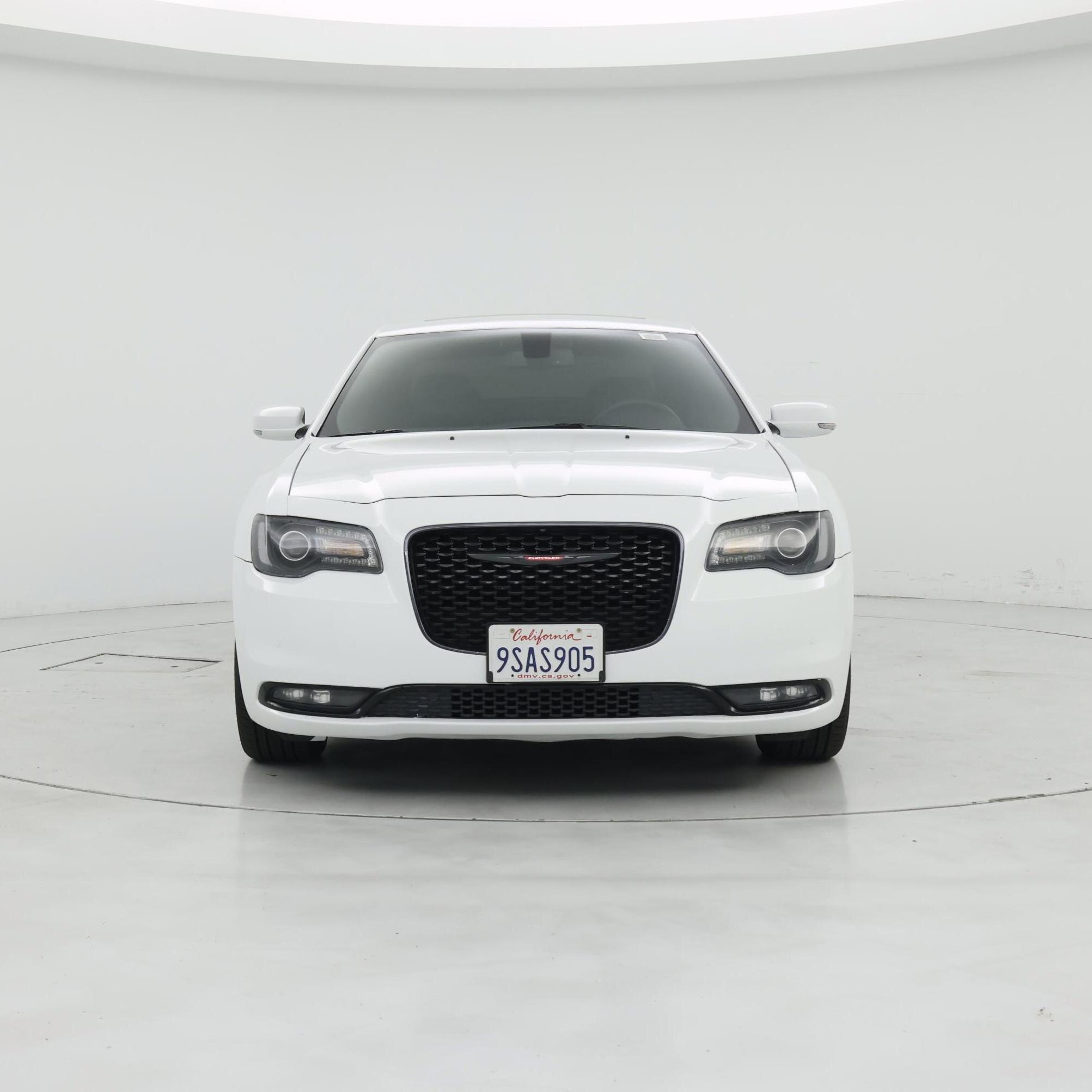 Thumbnail: 2022 Chrysler 300 - 5