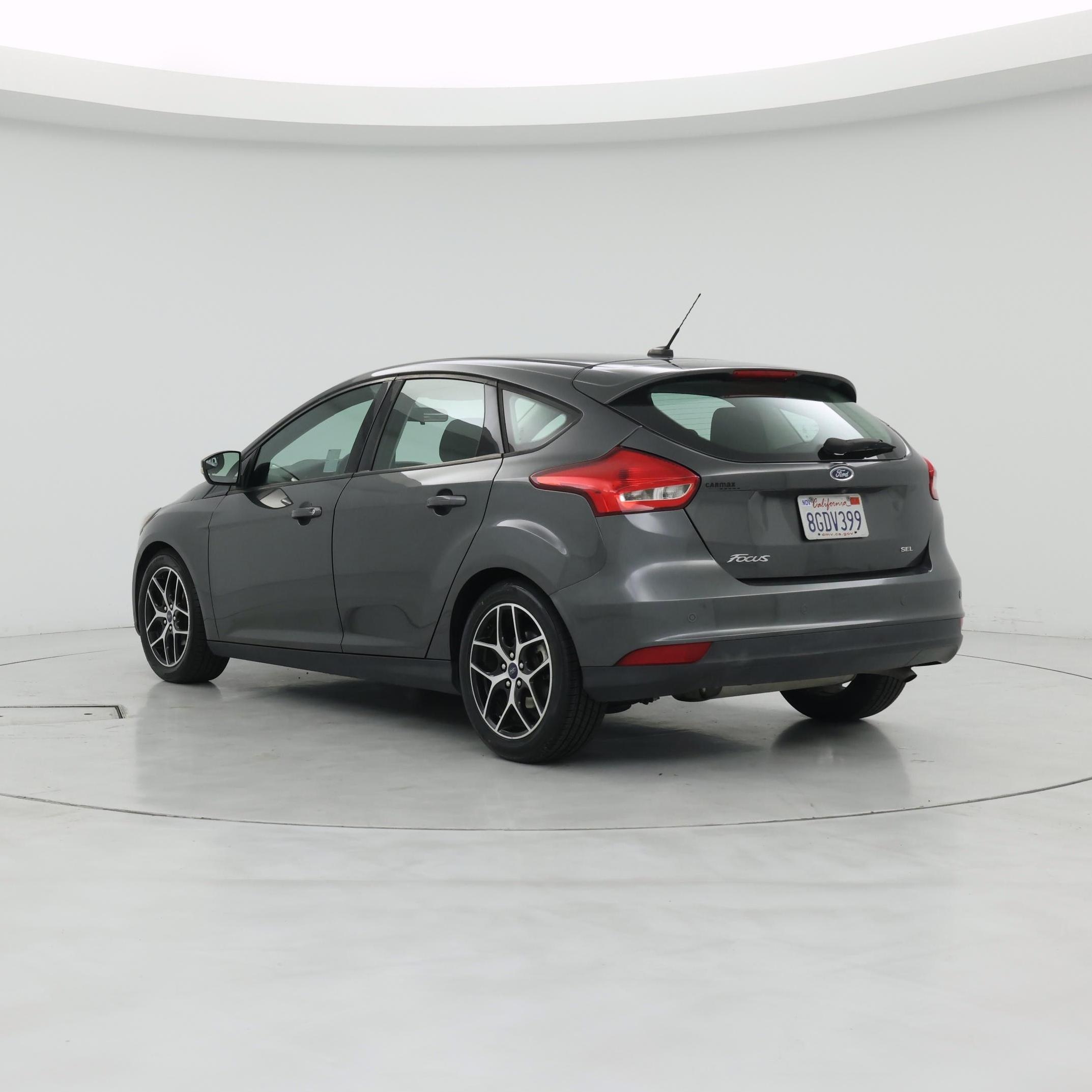 Thumbnail: 2018 Ford Focus - 2