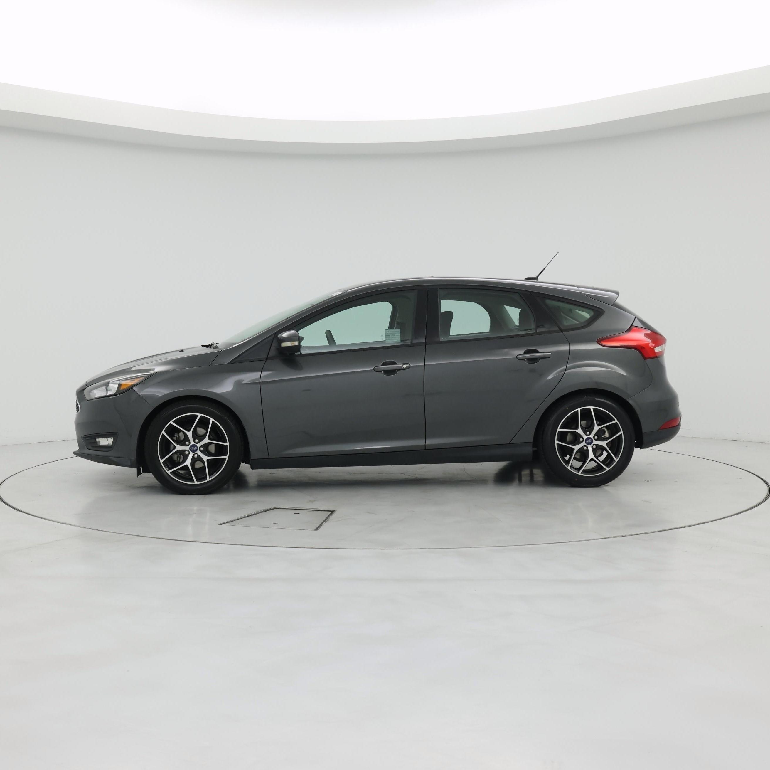 Thumbnail: 2018 Ford Focus - 3