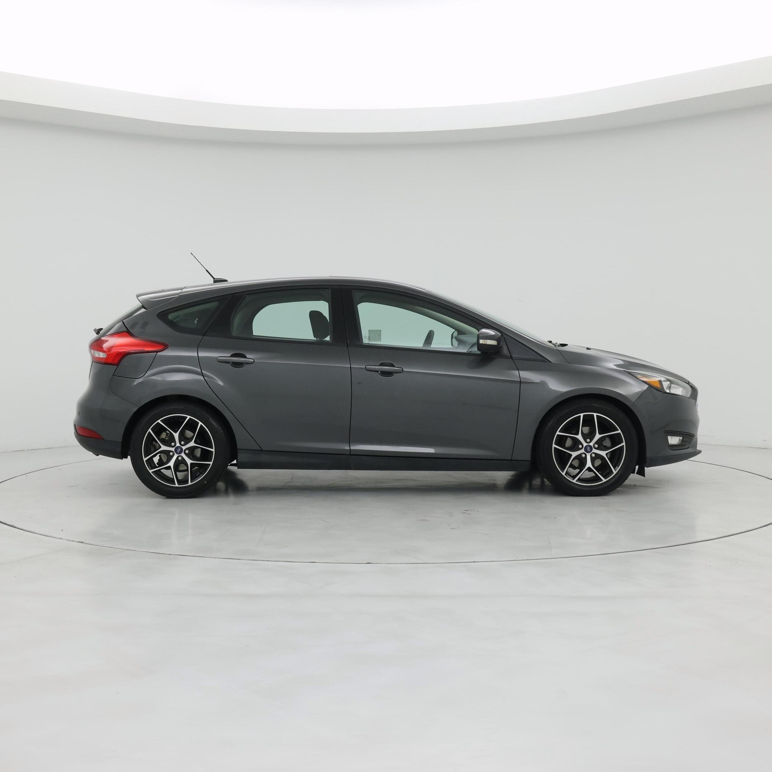 Thumbnail: 2018 Ford Focus - 7