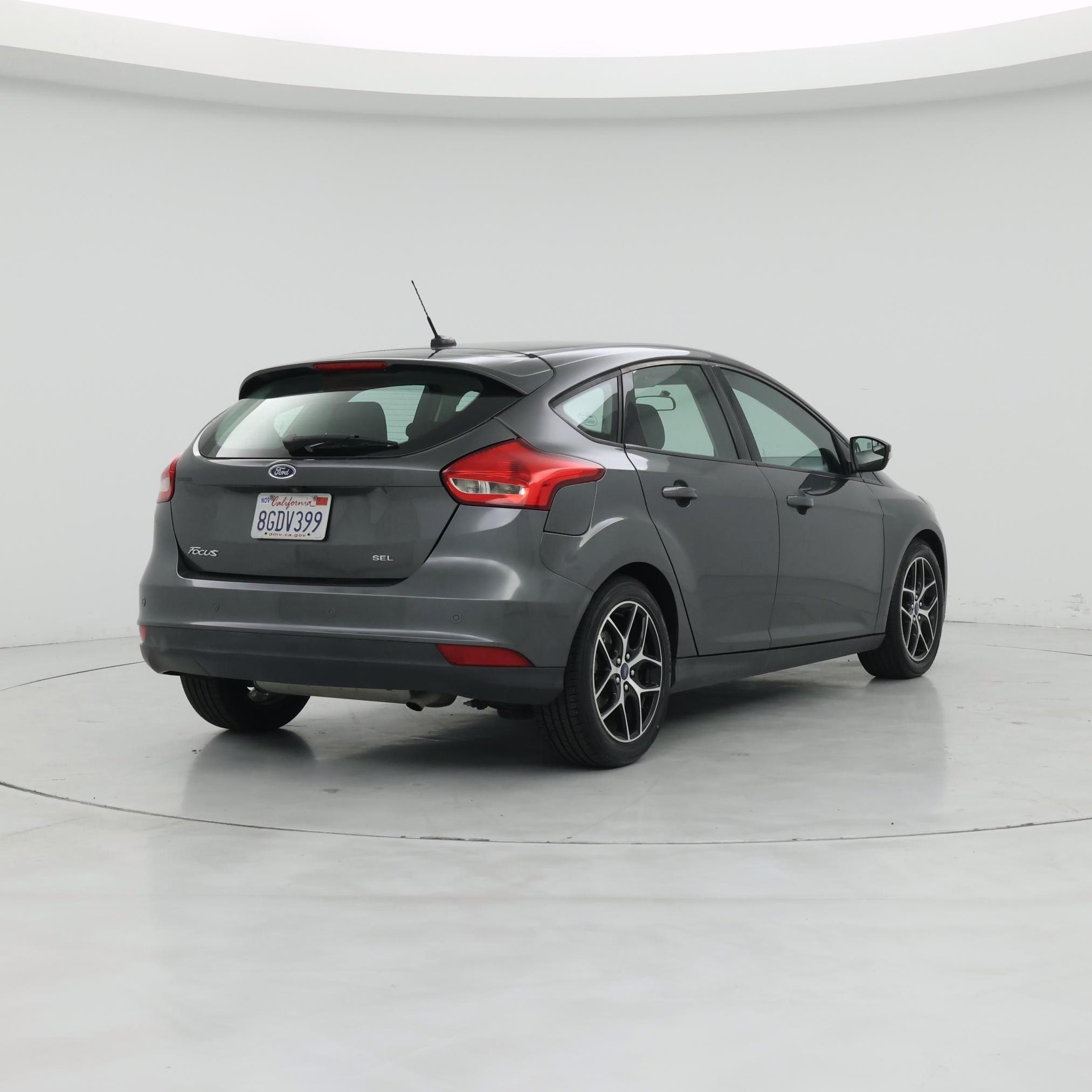 Thumbnail: 2018 Ford Focus - 8