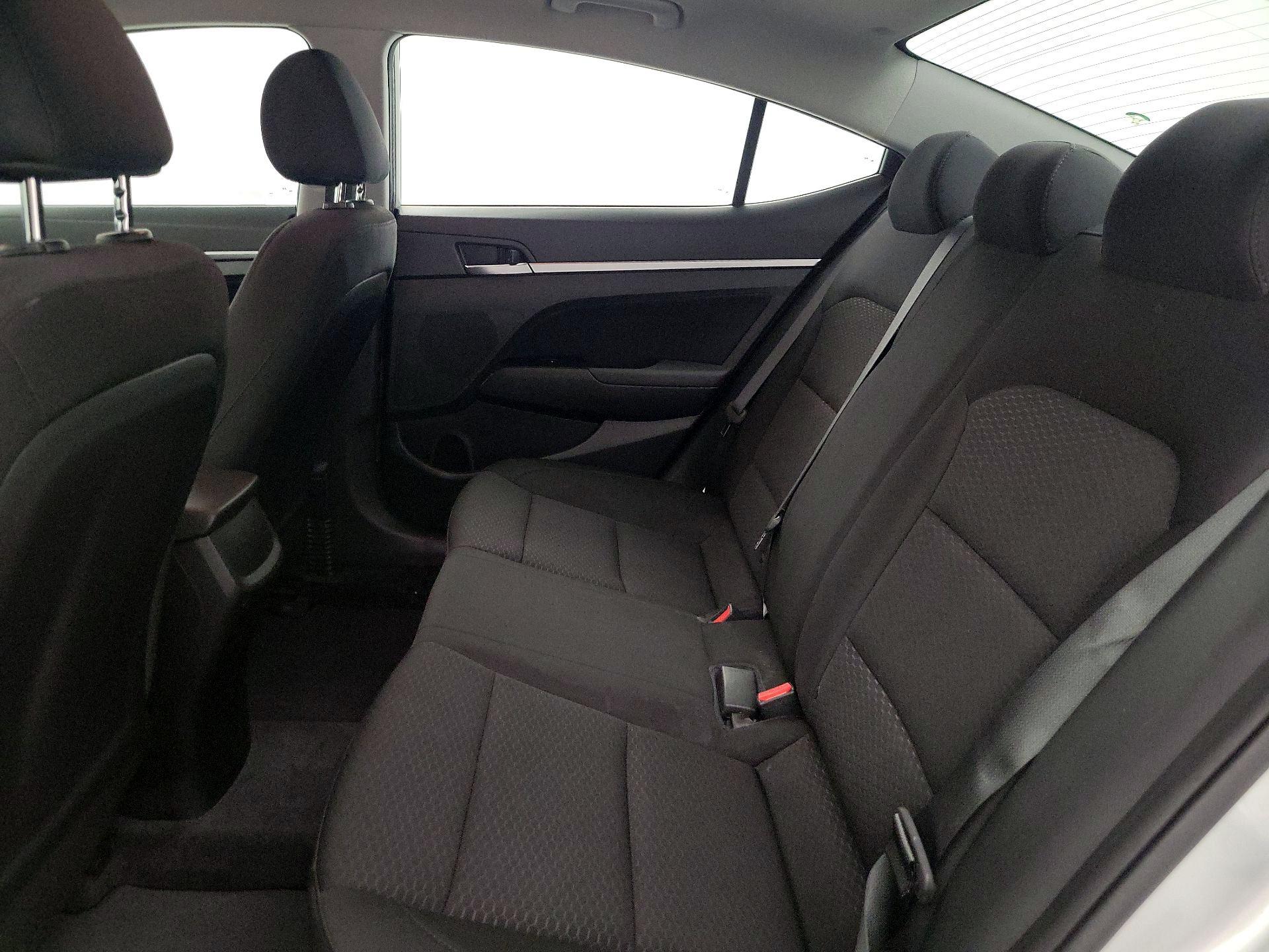 Thumbnail: 2019 Hyundai Elantra - 19