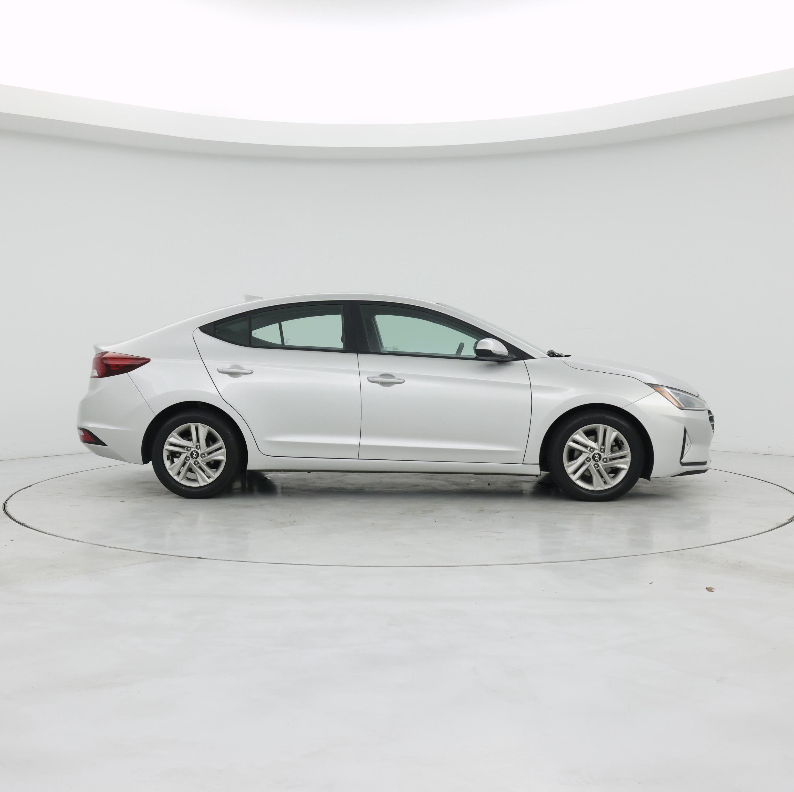 Thumbnail: 2019 Hyundai Elantra - 7