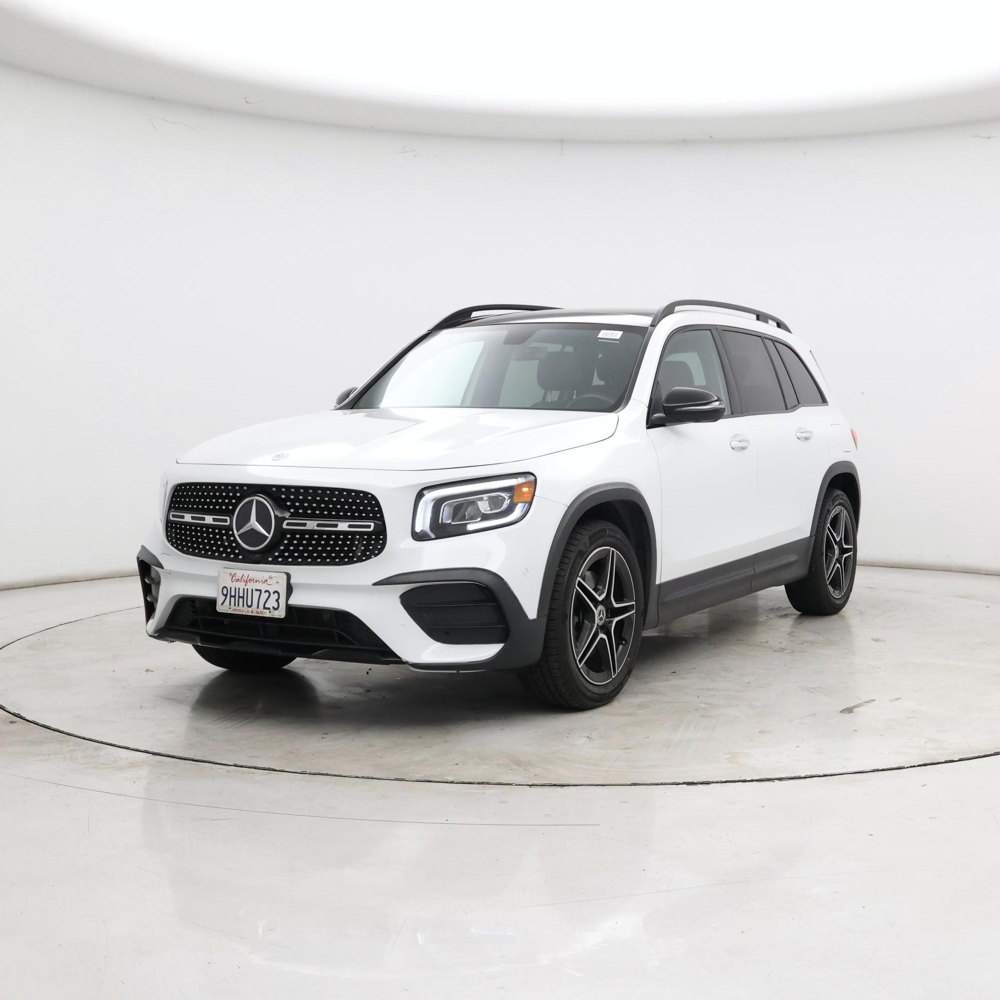 Thumbnail: 2022 Mercedes-Benz GLB - 4