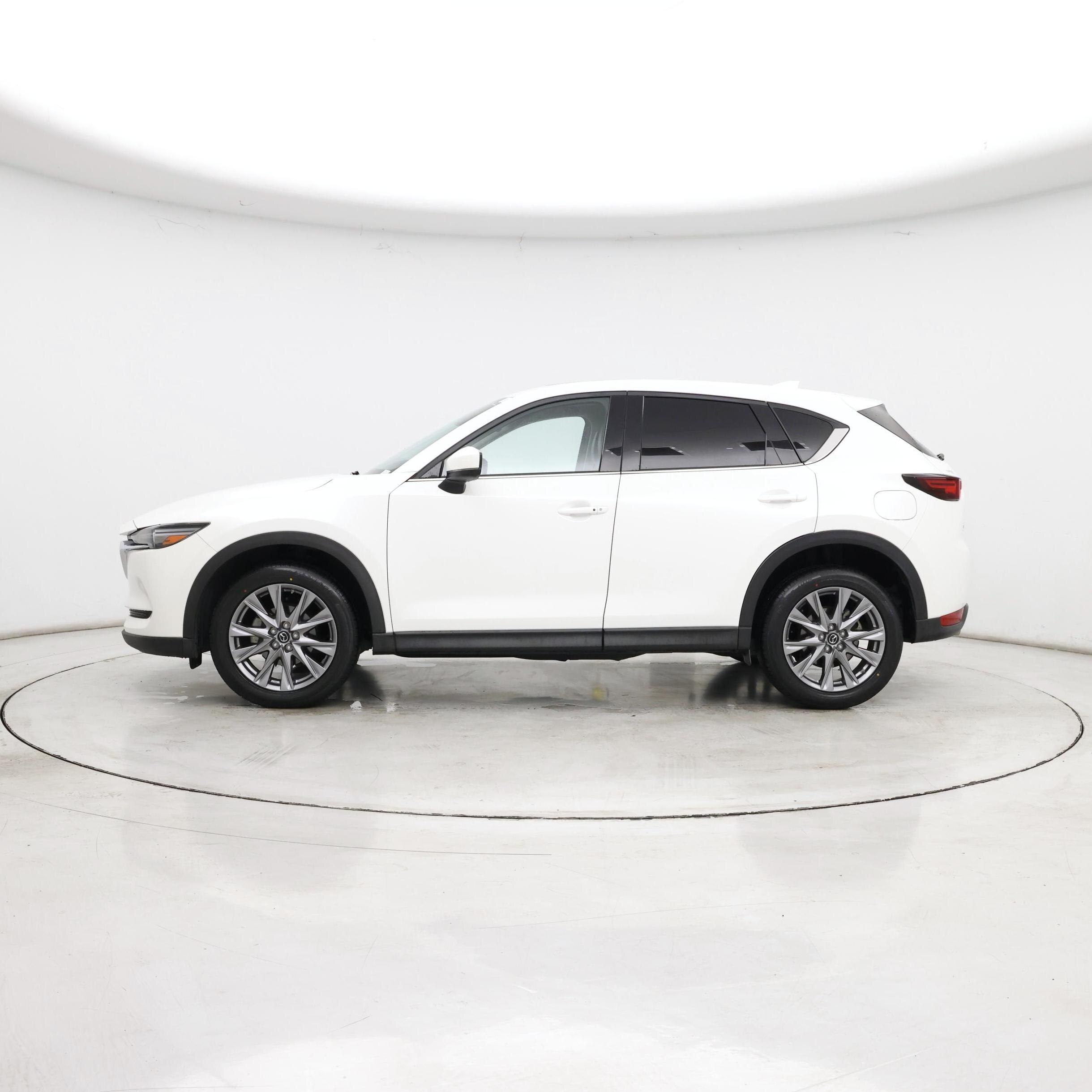 Thumbnail: 2020 Mazda CX-5 - 3