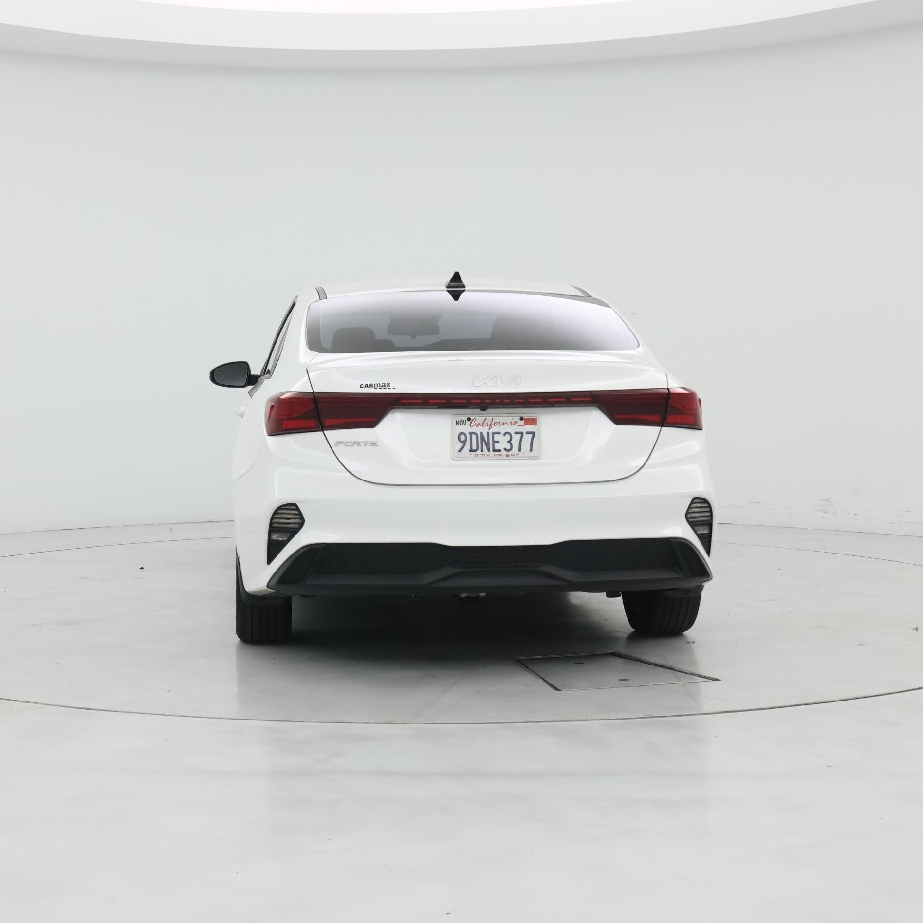 Thumbnail: 2023 Kia Forte - 6