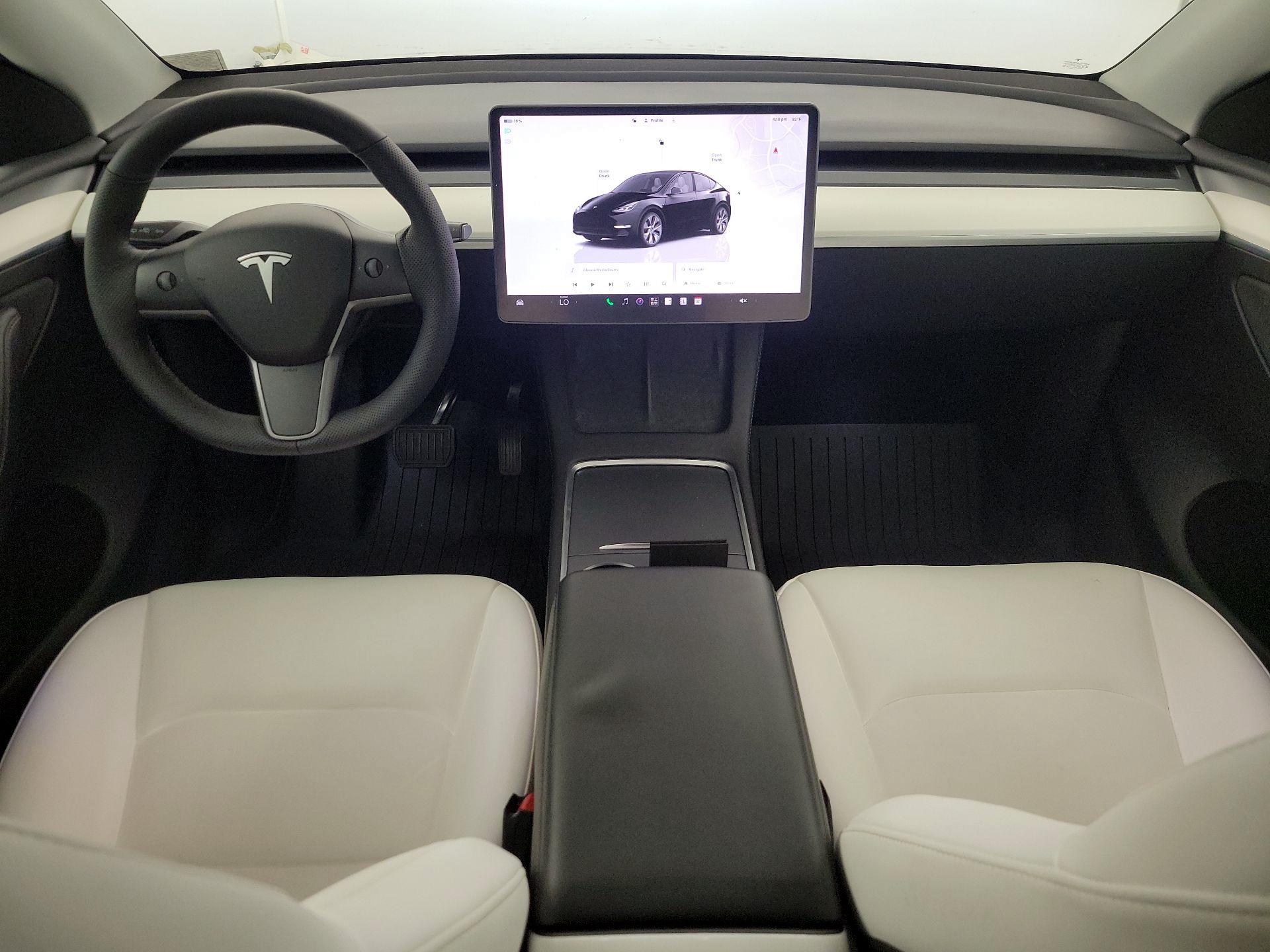 Thumbnail: 2022 Tesla Model Y - 9
