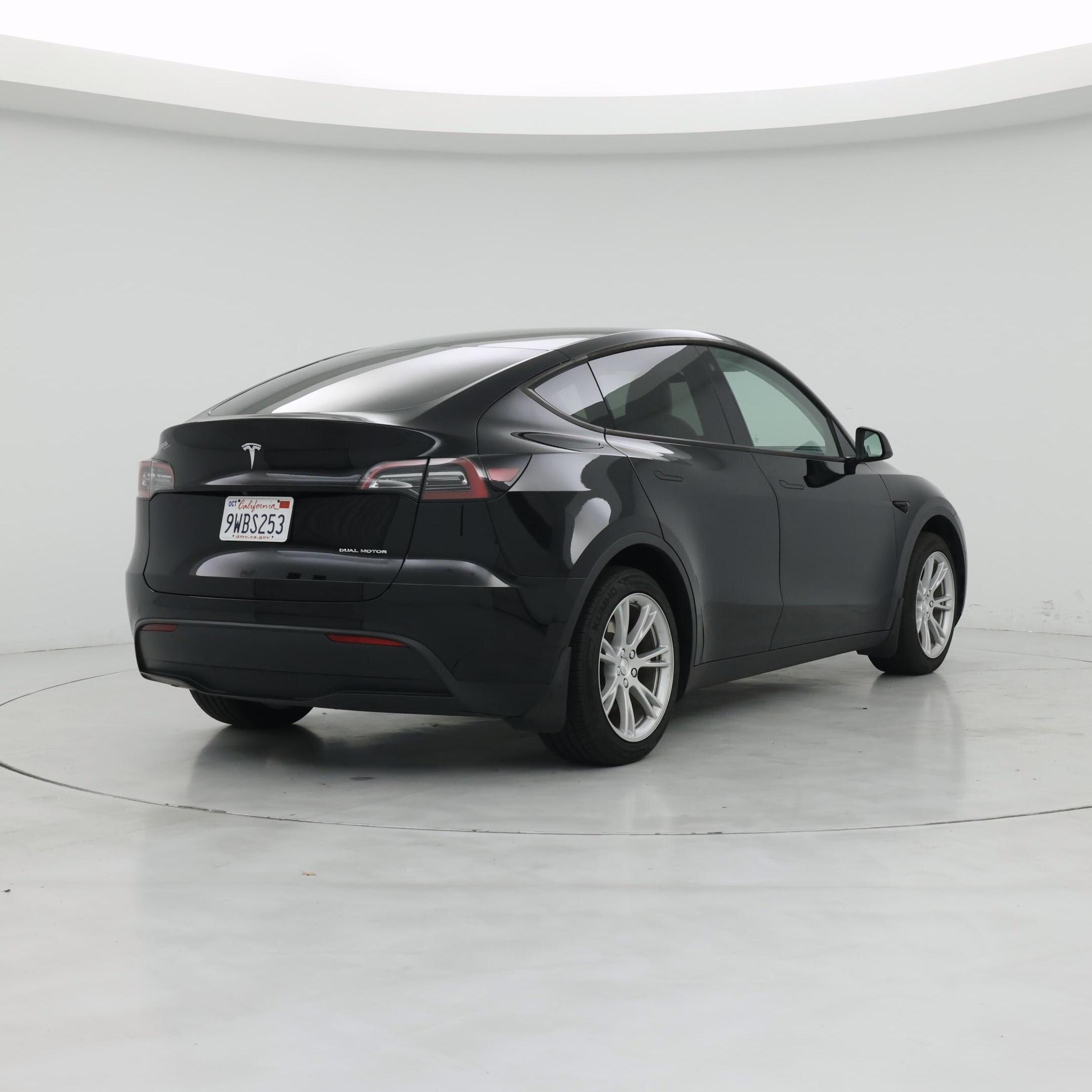 Thumbnail: 2022 Tesla Model Y - 8