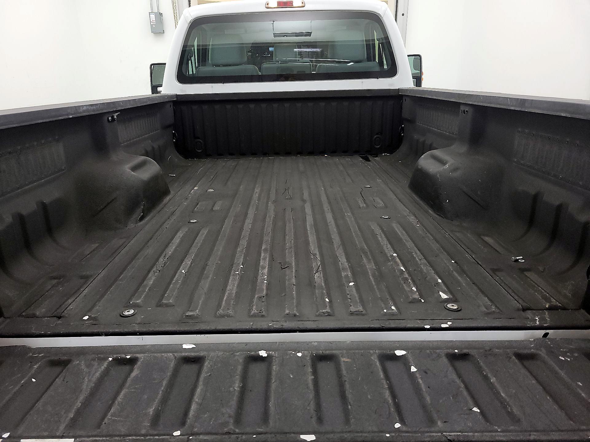 Thumbnail: 2015 Ford F-250 - 18
