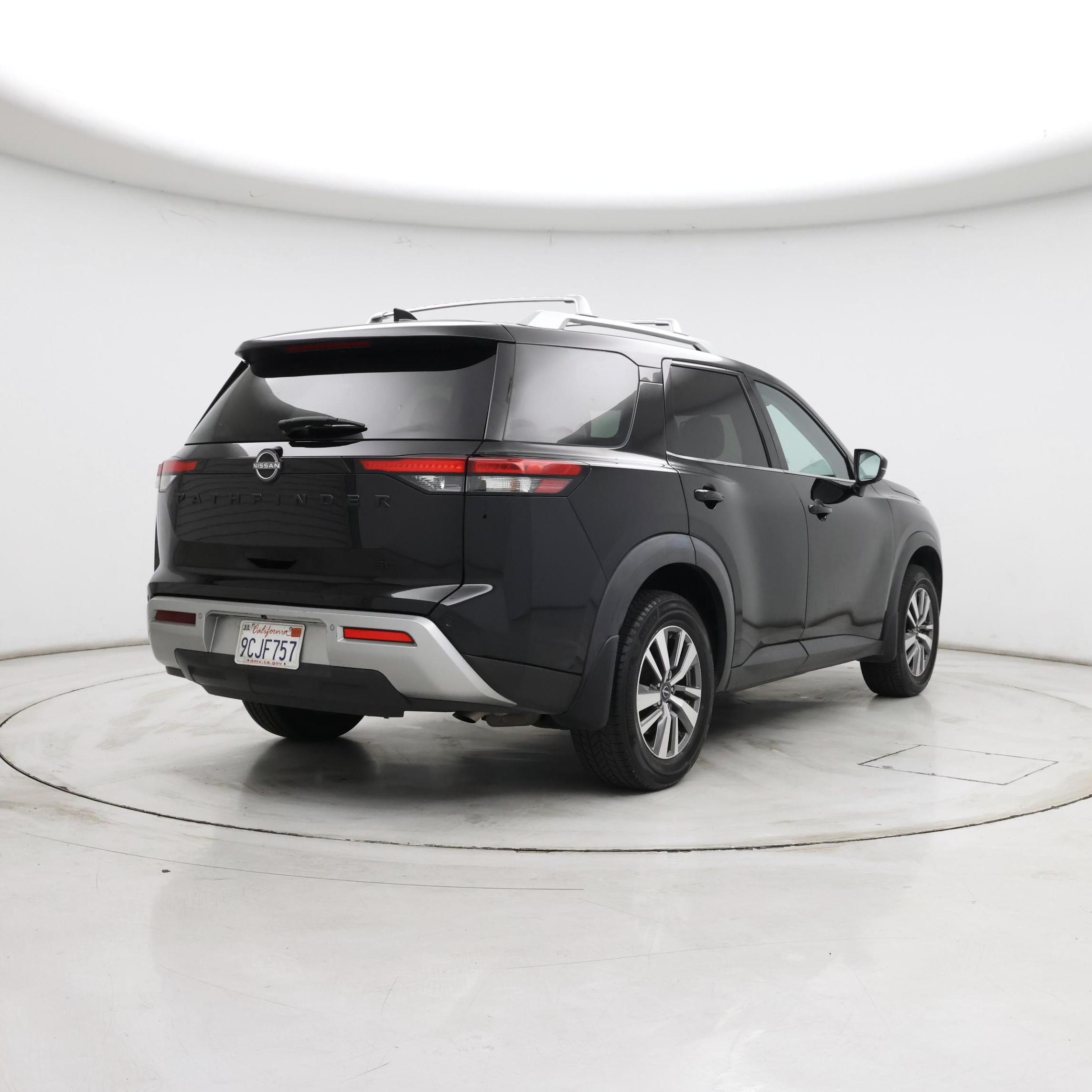 Thumbnail: 2022 Nissan Pathfinder - 8