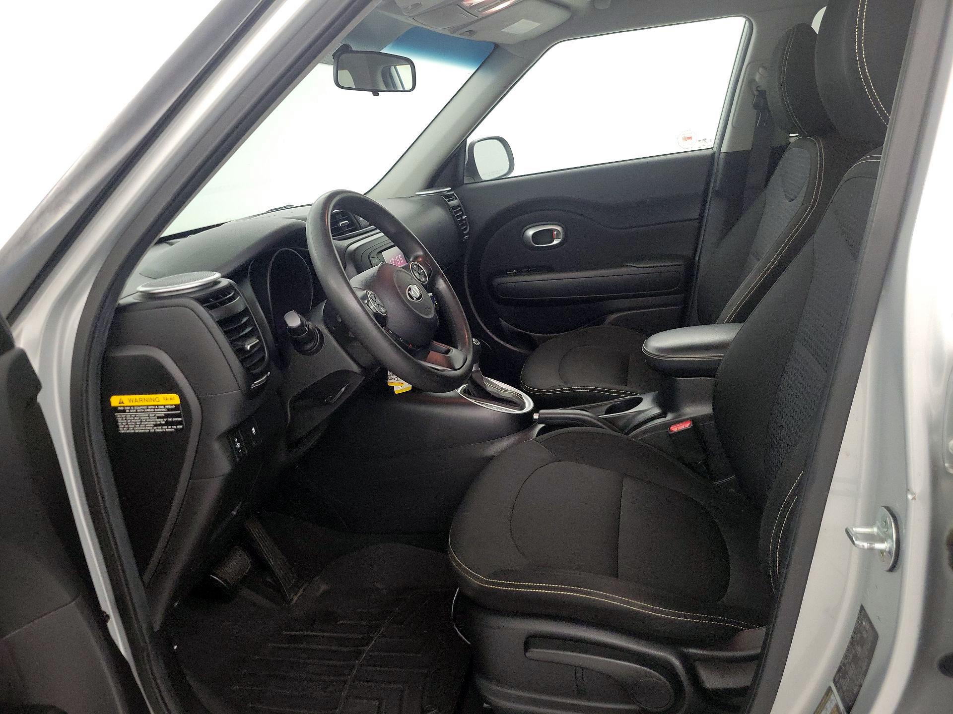 Thumbnail: 2015 Kia Soul - 11