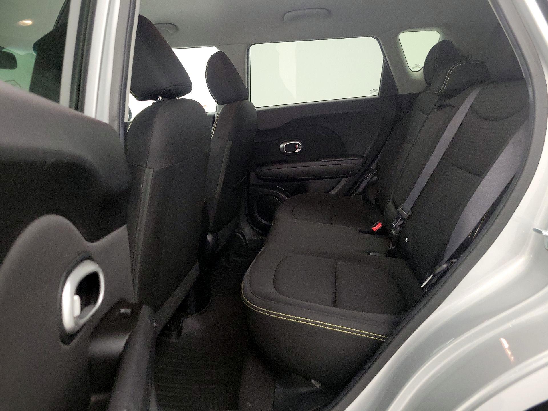 Thumbnail: 2015 Kia Soul - 19