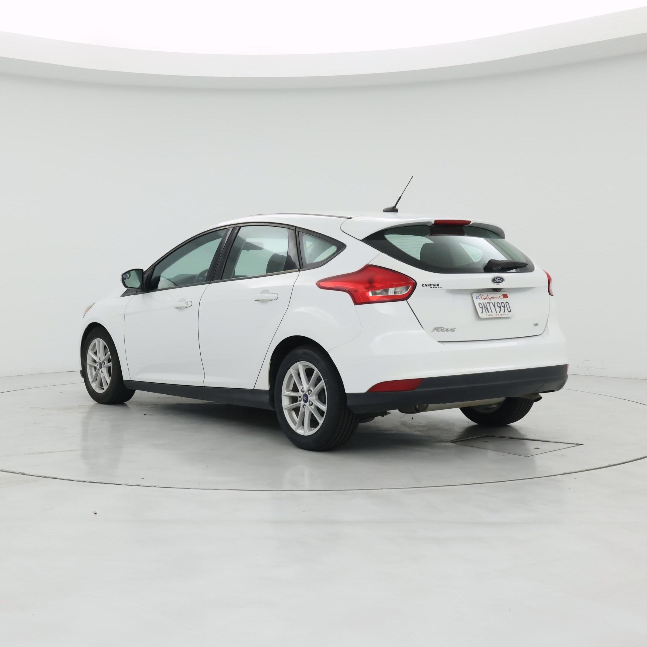 Thumbnail: 2017 Ford Focus - 2