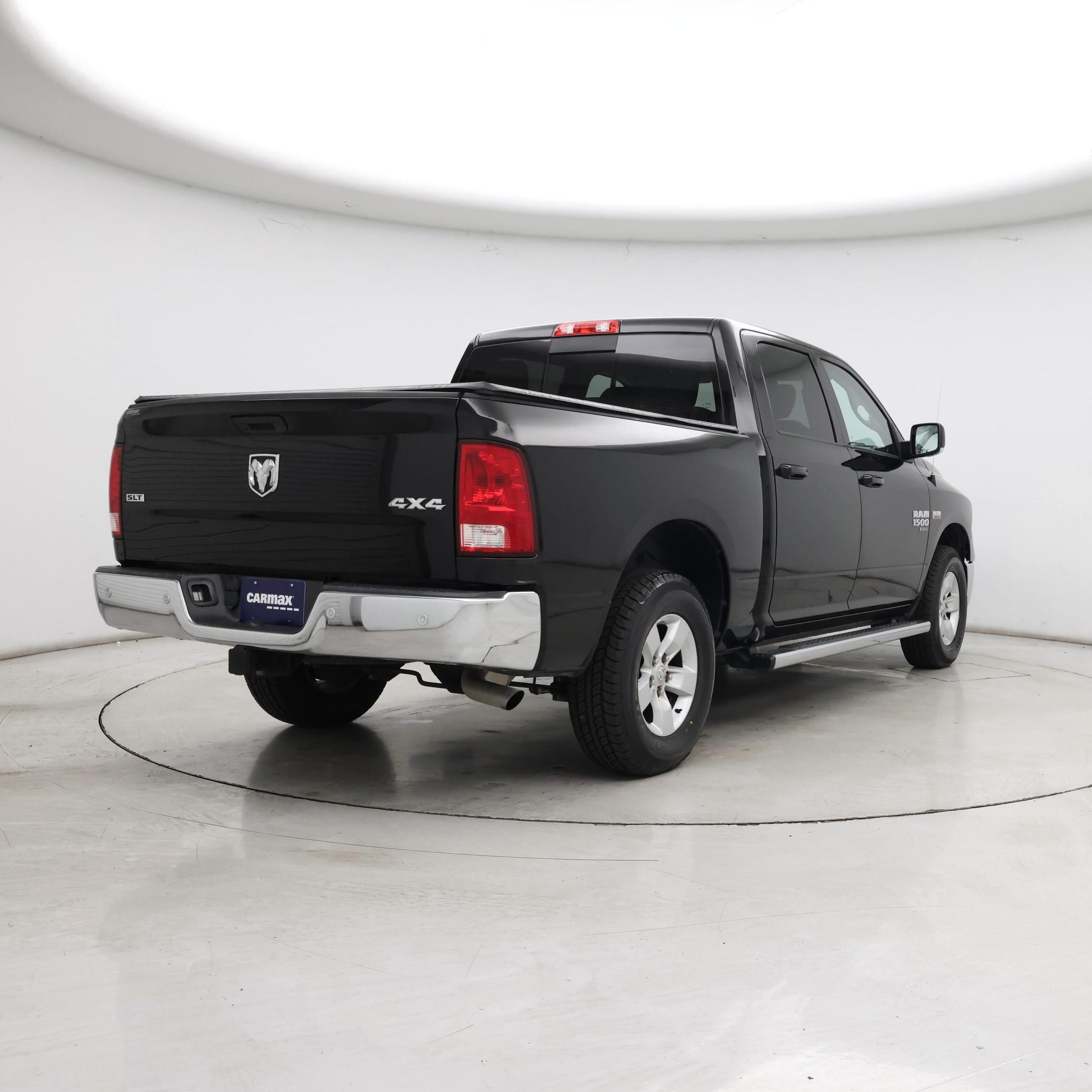 Thumbnail: 2020 RAM 1500 Classic - 8