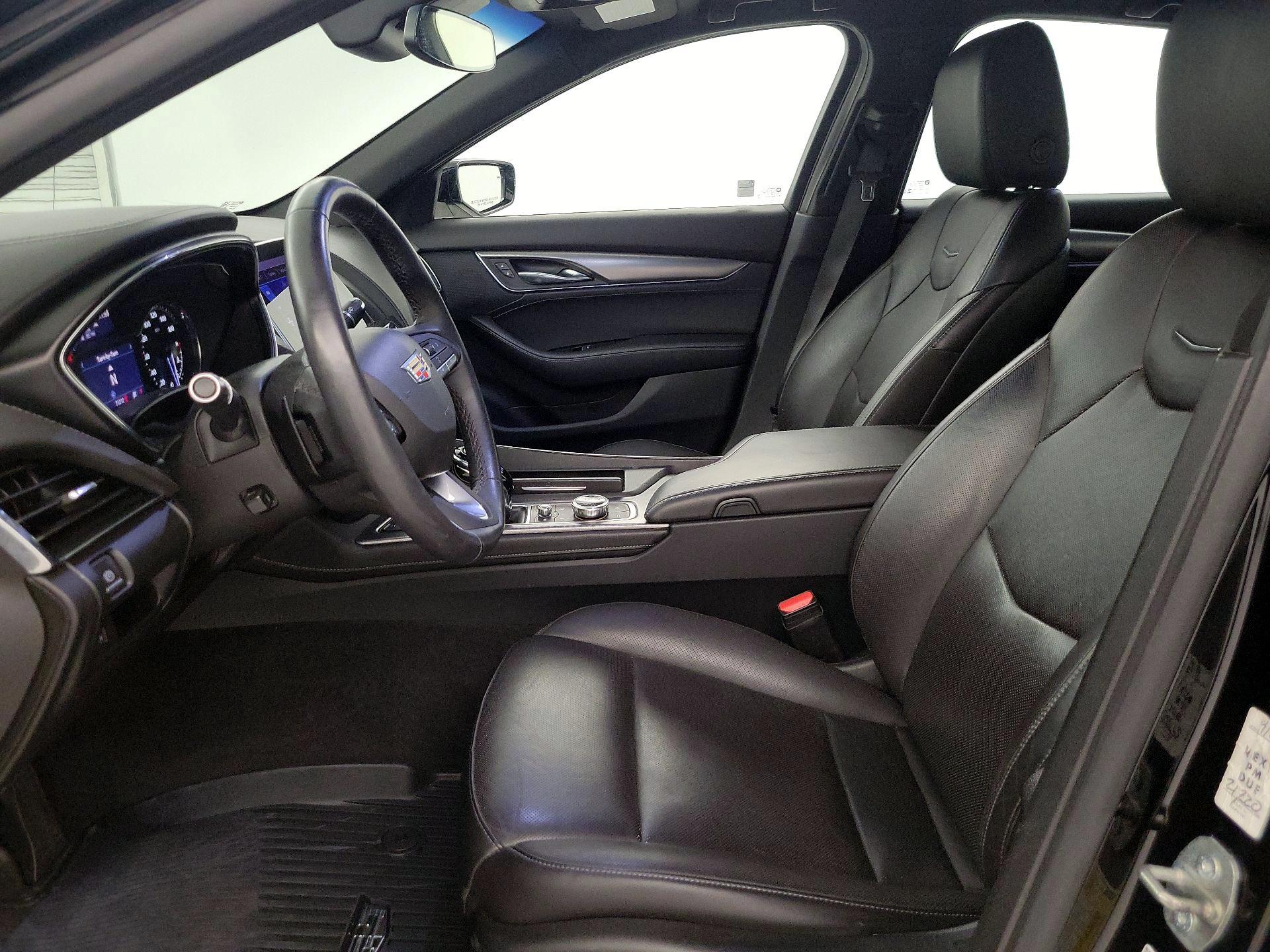 Thumbnail: 2022 Cadillac CT5 - 11