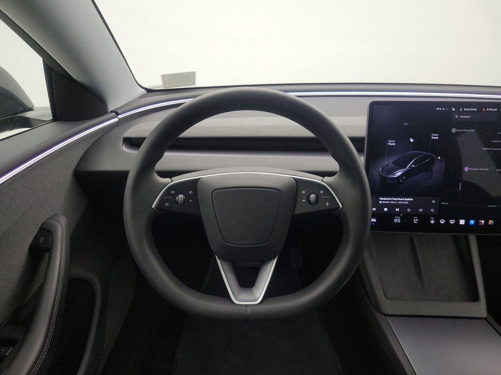 Thumbnail: 2025 Tesla Model 3 - 10