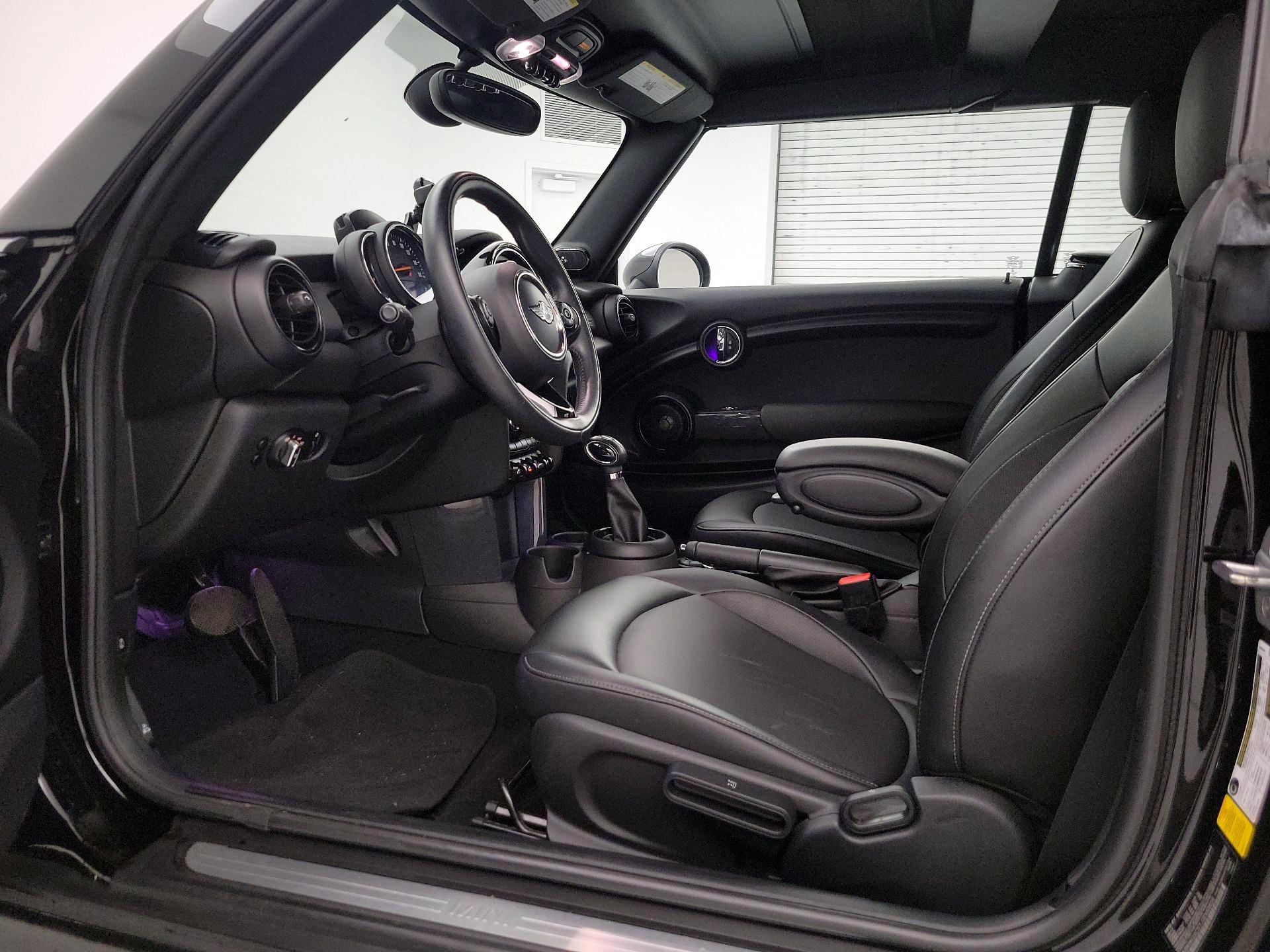 Thumbnail: 2018 MINI Cooper - 11