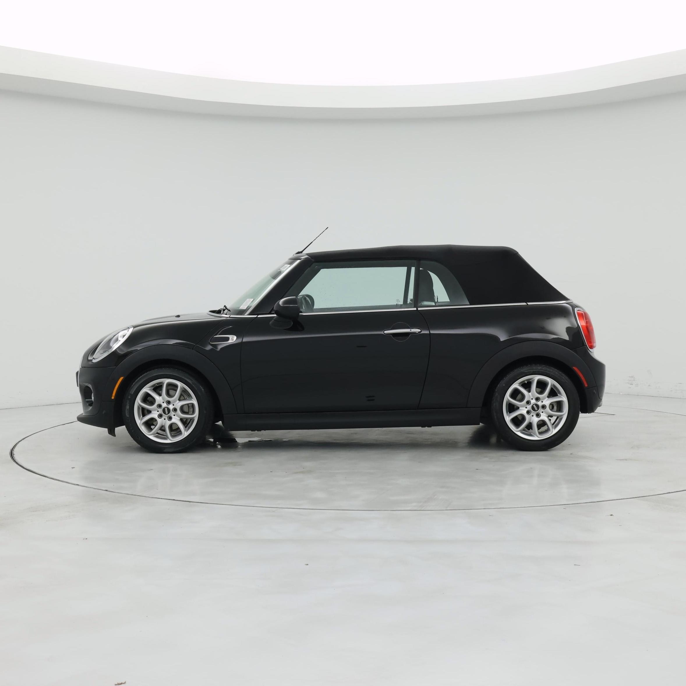 Thumbnail: 2018 MINI Cooper - 3