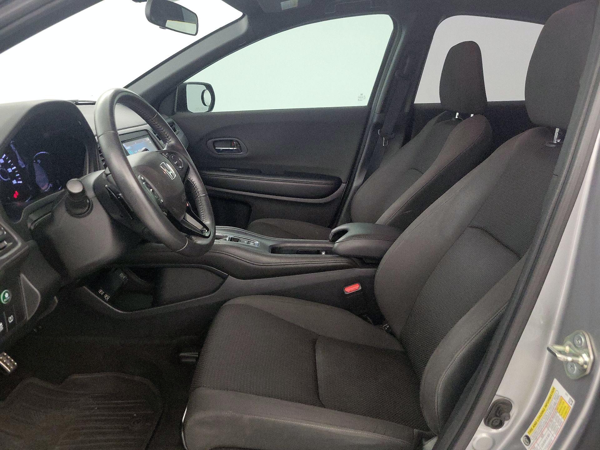 Thumbnail: 2019 Honda HR-V - 11