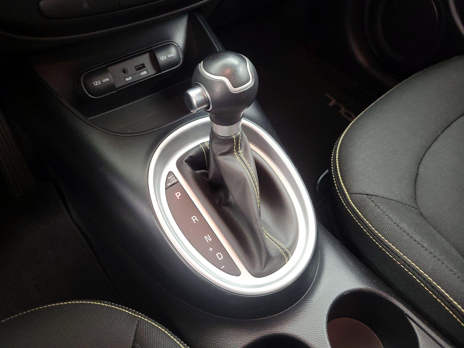 Thumbnail: 2014 Kia Soul - 16