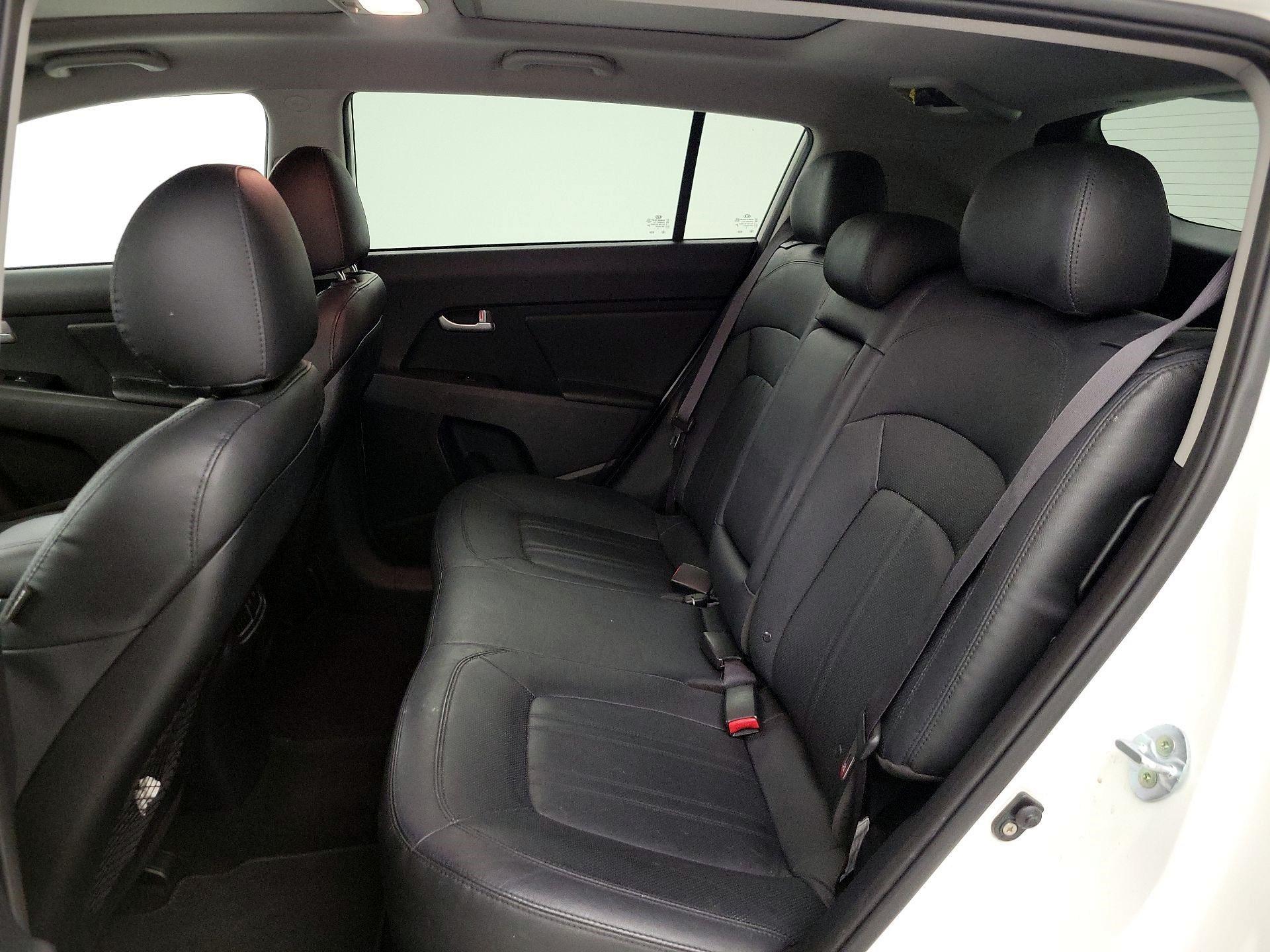 Thumbnail: 2015 Kia Sportage - 18