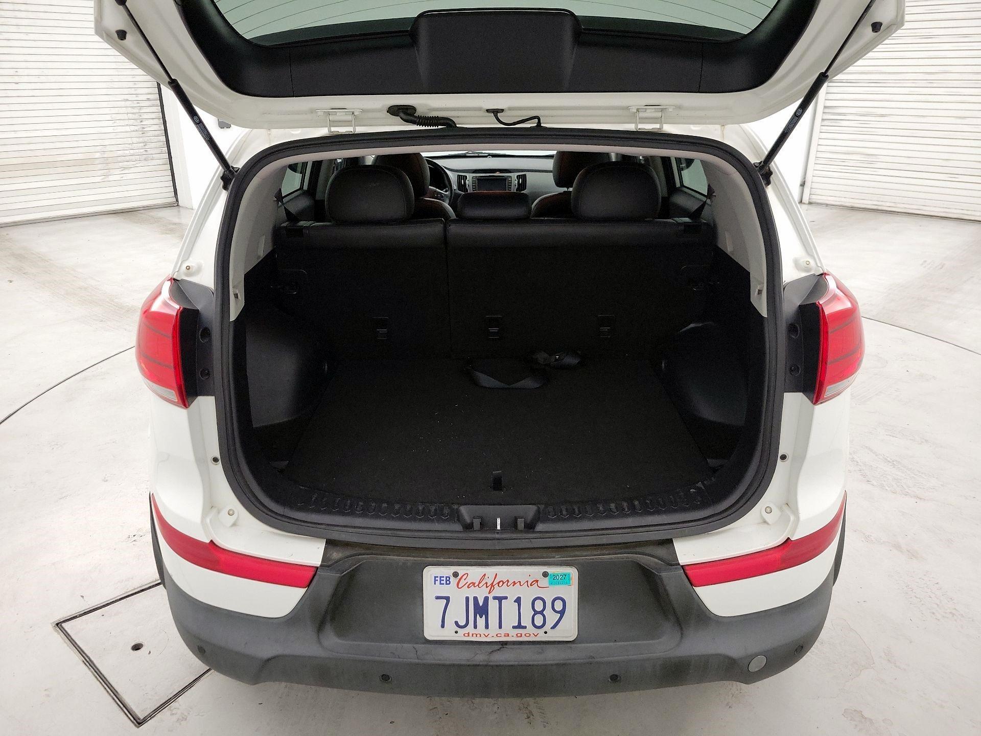 Thumbnail: 2015 Kia Sportage - 19