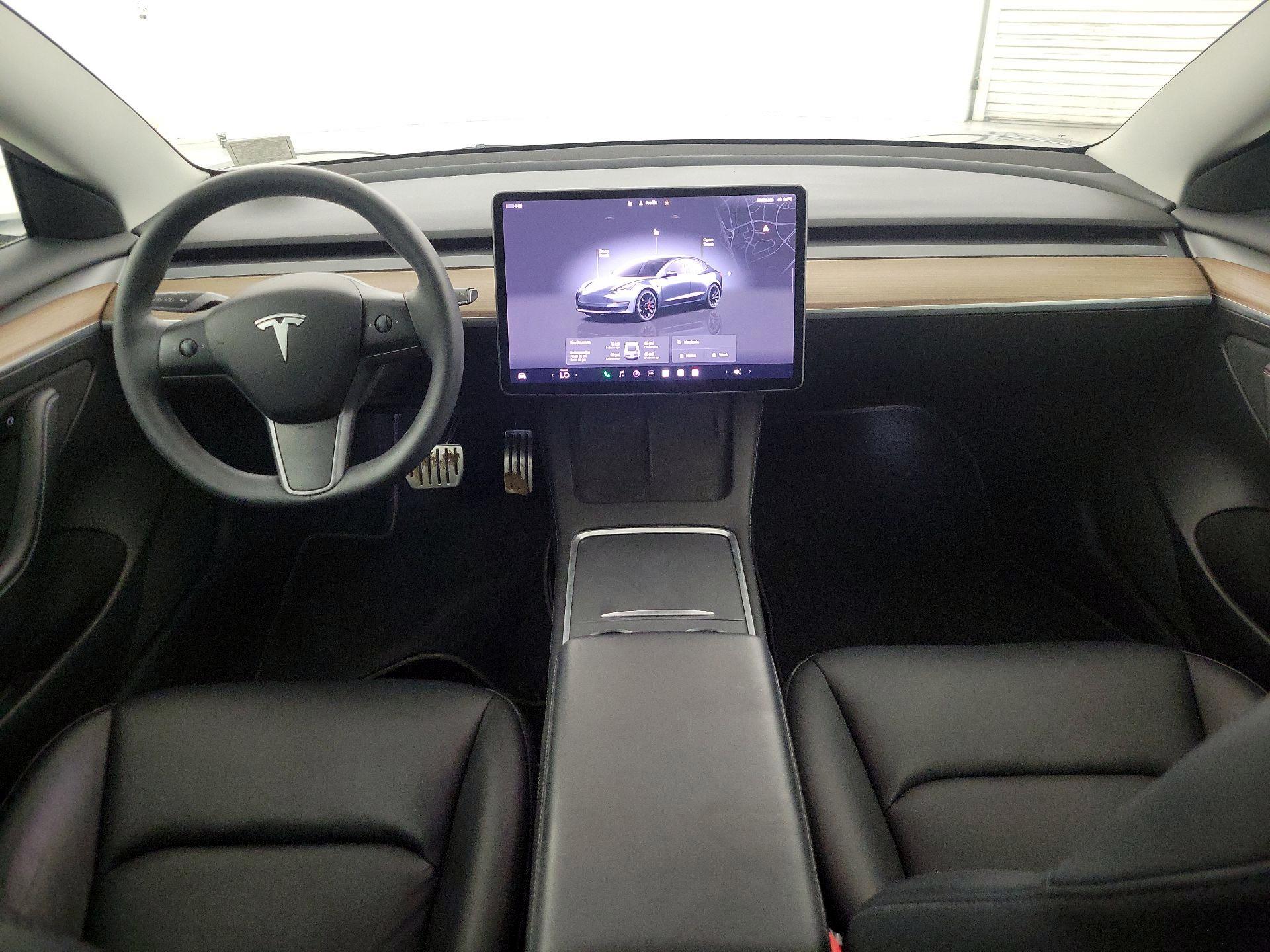 Thumbnail: 2022 Tesla Model 3 - 9