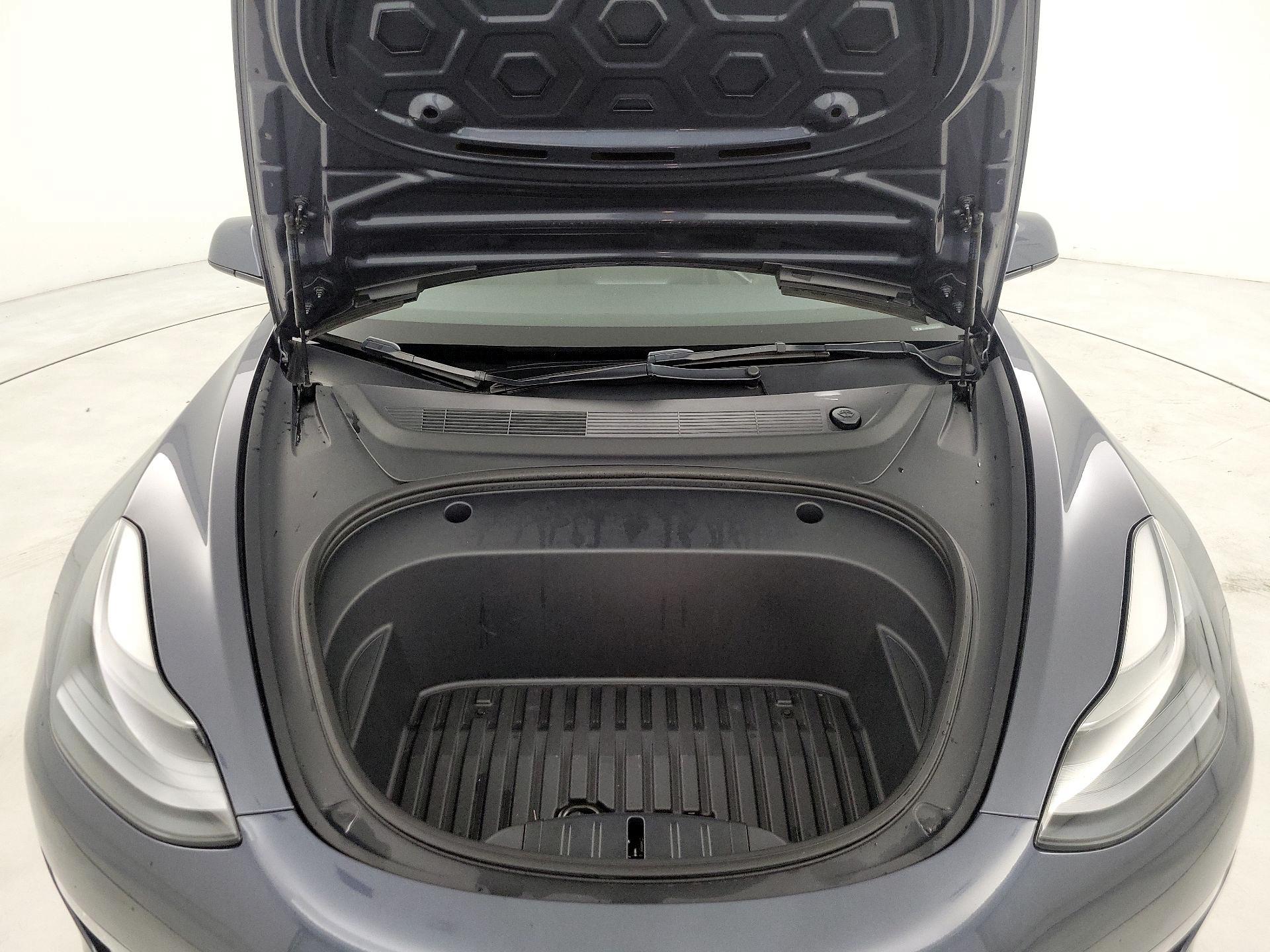 Thumbnail: 2022 Tesla Model 3 - 20