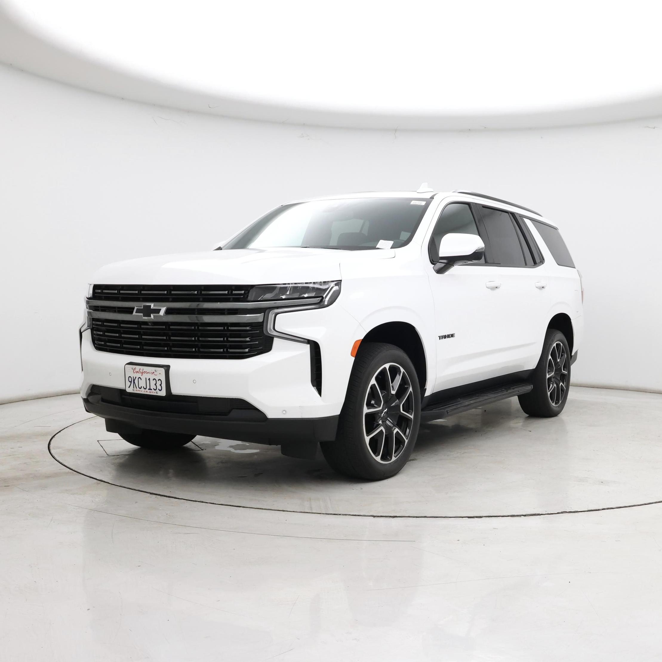 Thumbnail: 2022 Chevrolet Tahoe - 4