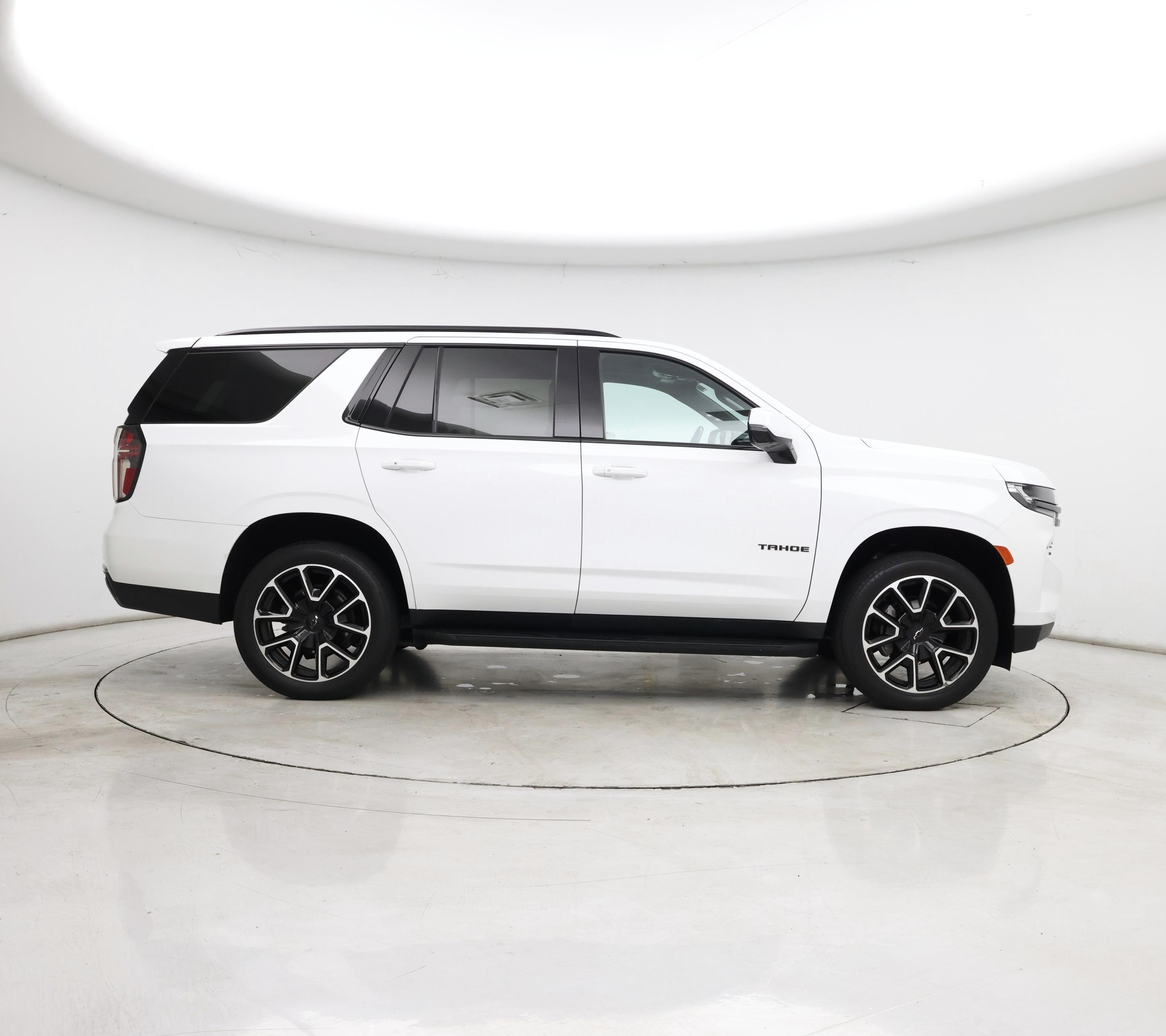 Thumbnail: 2022 Chevrolet Tahoe - 7