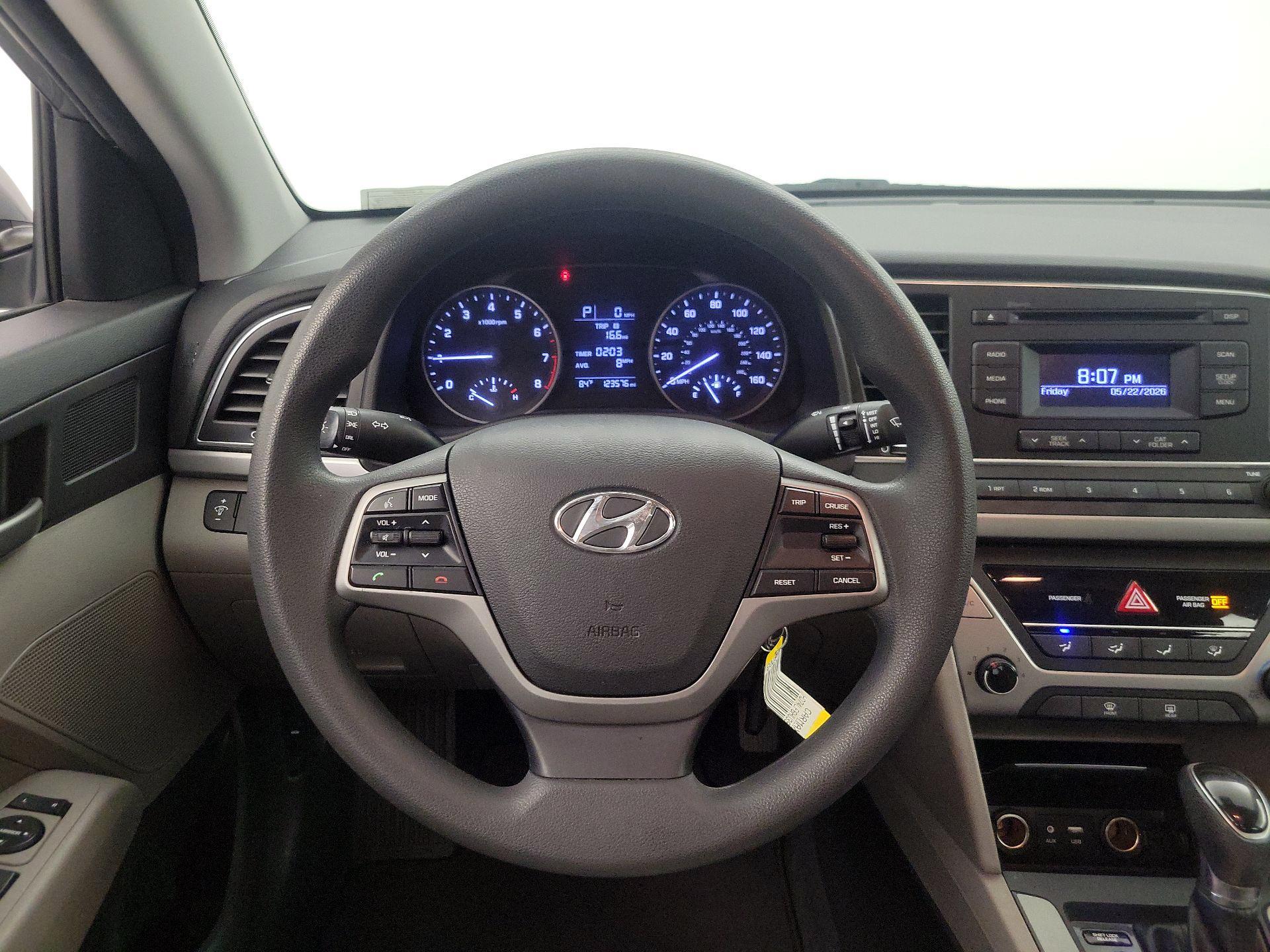 Thumbnail: 2017 Hyundai Elantra - 10