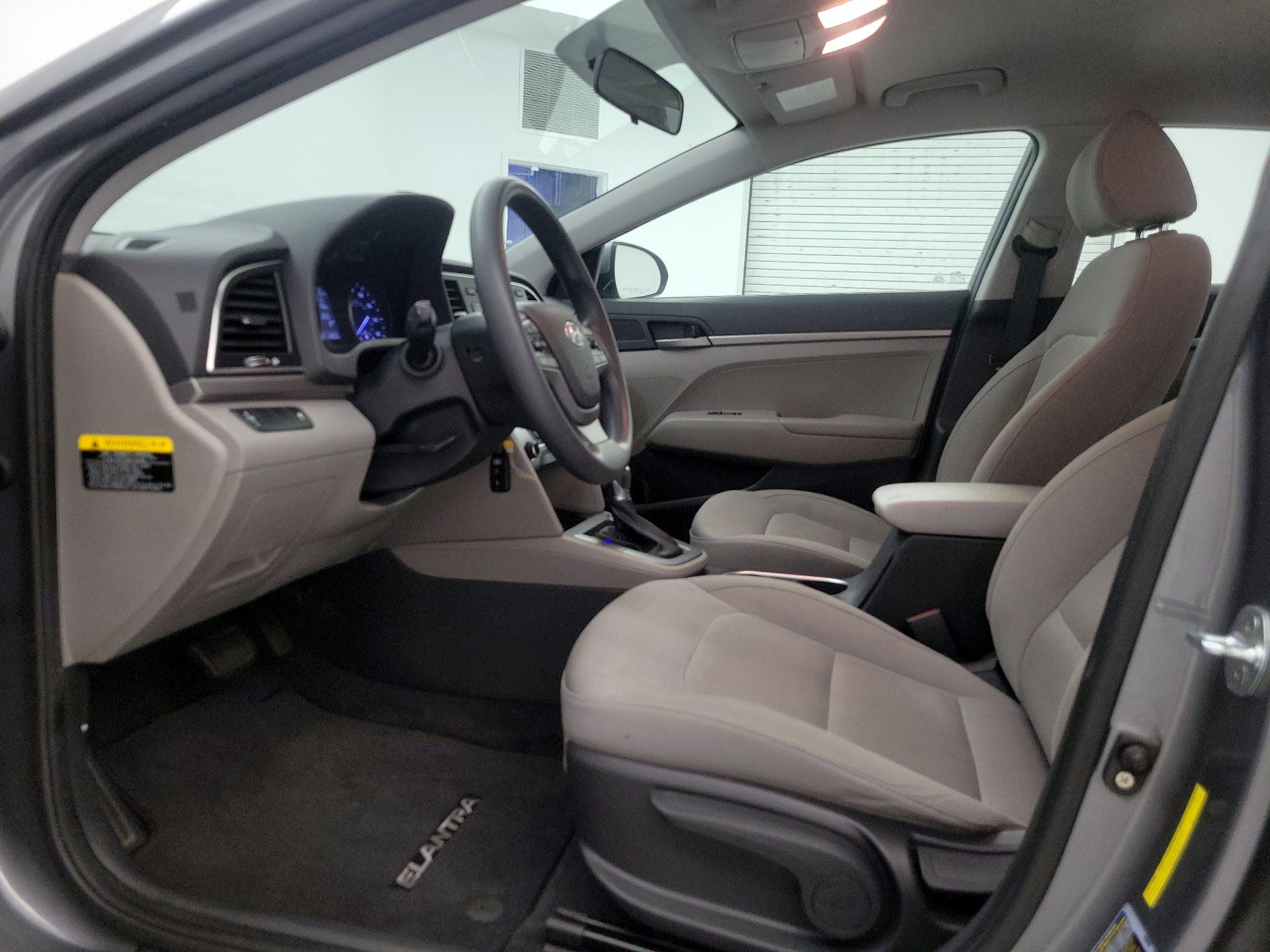 Thumbnail: 2017 Hyundai Elantra - 11