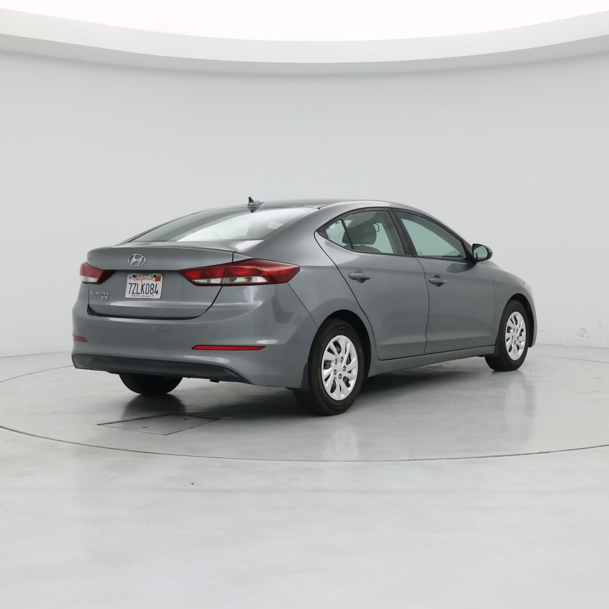 Thumbnail: 2017 Hyundai Elantra - 8