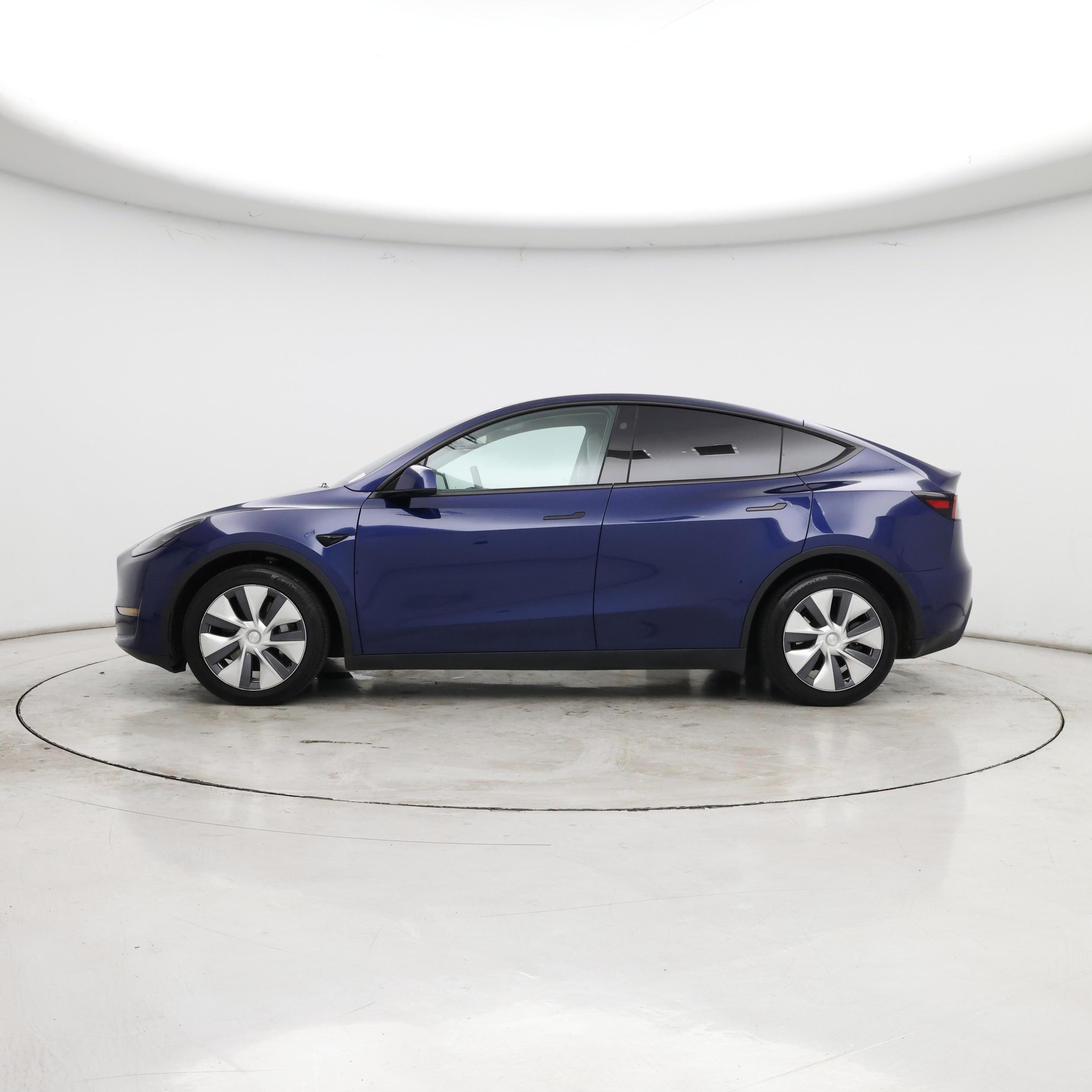 Thumbnail: 2023 Tesla Model Y - 3